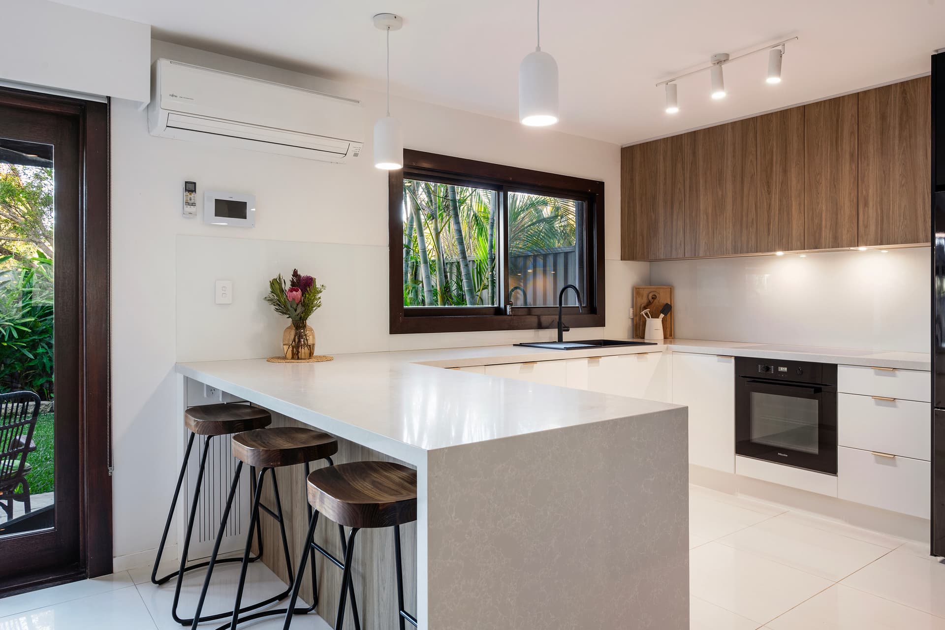 5/101 Pennycuick Street, West Rockhampton QLD, Broadbeach Waters - Thumbnail 5