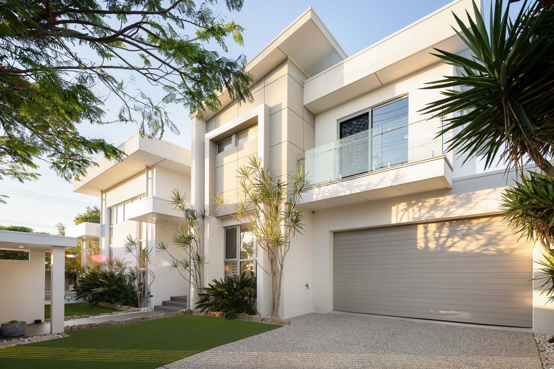 1a Meredith Drive, Broadbeach Waters, QLD, 4218, Broadbeach Waters - Thumbnail 2