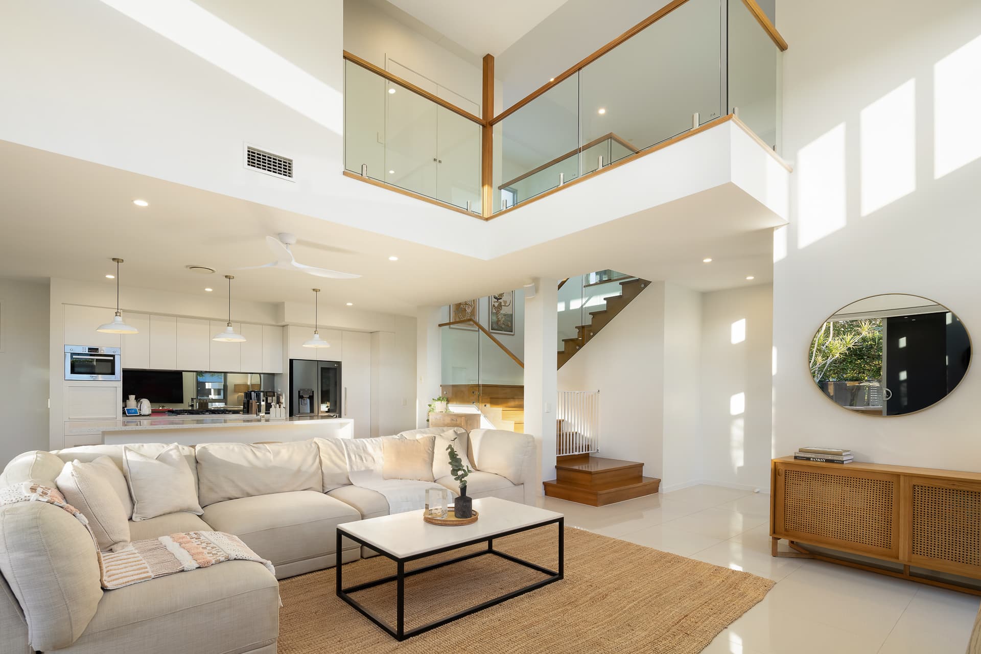 1a Meredith Drive, Broadbeach Waters, QLD, 4218, Broadbeach Waters - Thumbnail 4