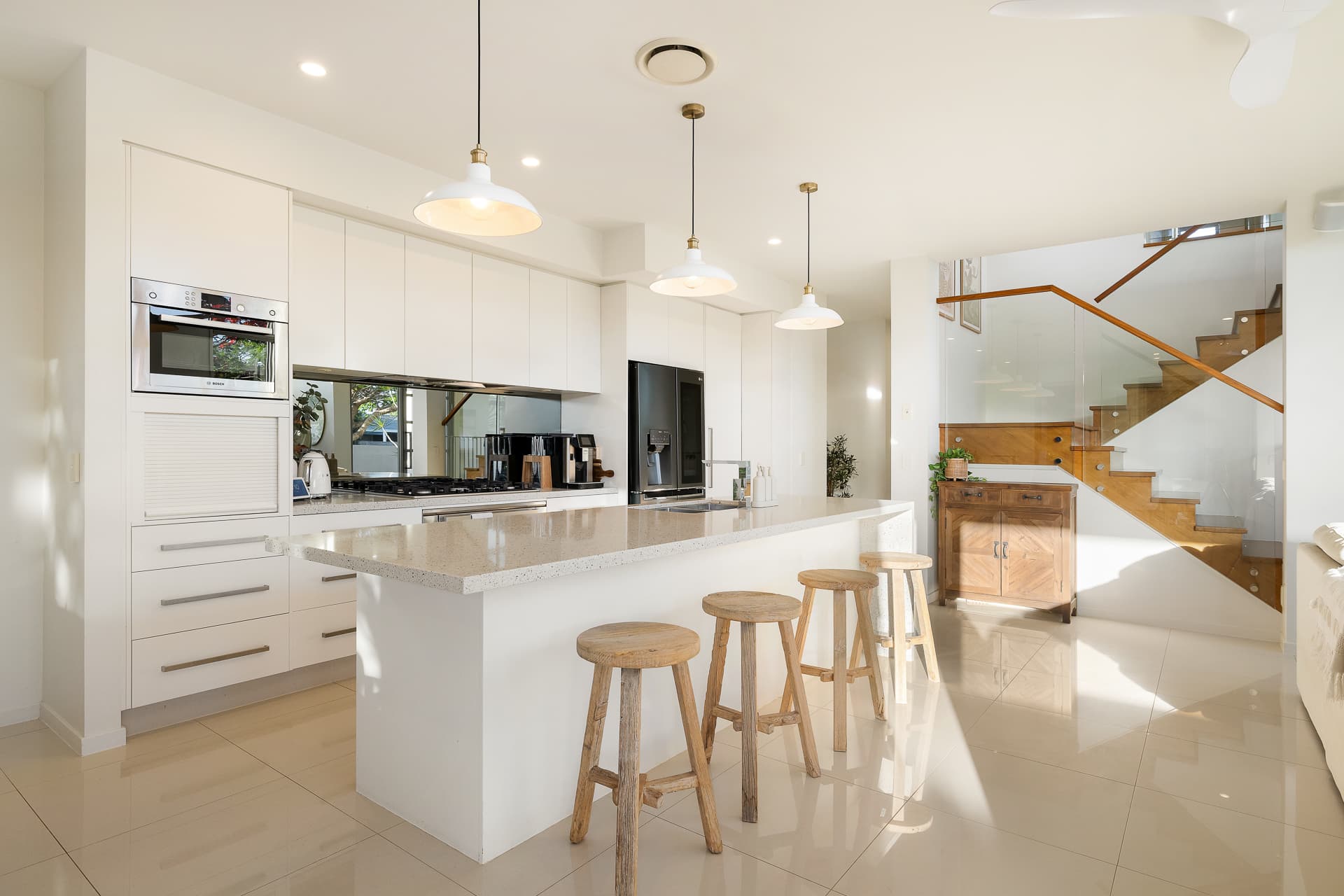 1a Meredith Drive, Broadbeach Waters, QLD, 4218, Broadbeach Waters - Thumbnail 7