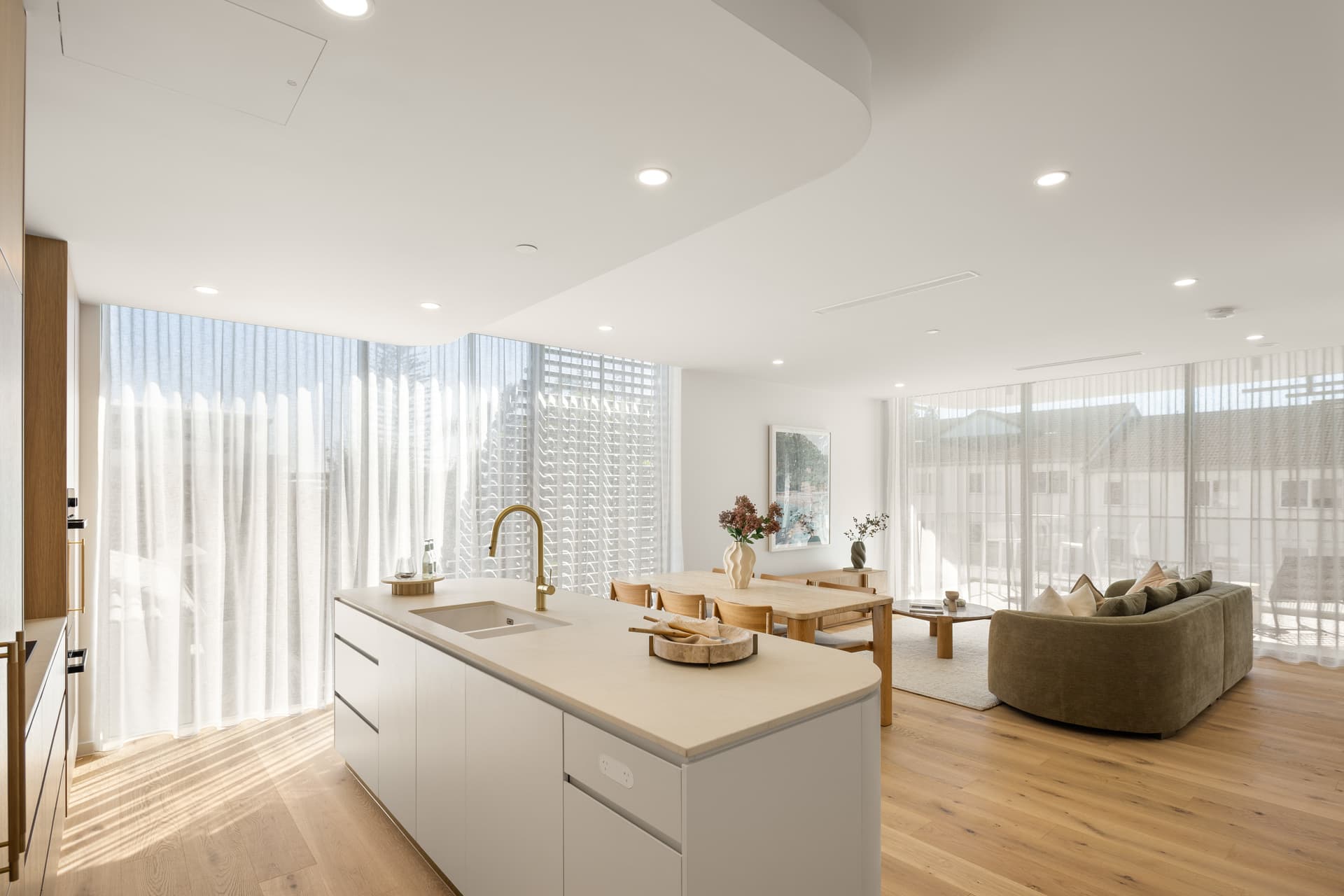 204/5-7 Hythe  Street, Miami, QLD, 4220, Miami - Thumbnail 3