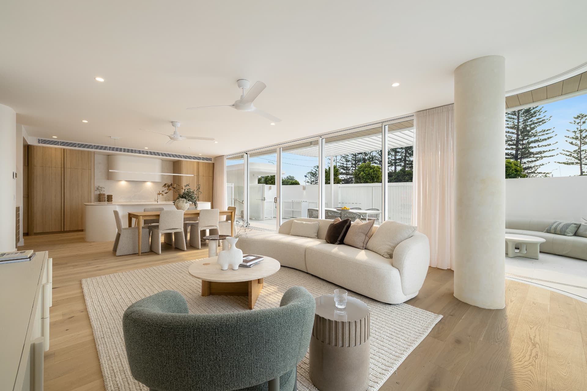 Villa 1, 19-21 Rankin Parade, Main Beach, QLD, 4217, Main Beach - Thumbnail 7