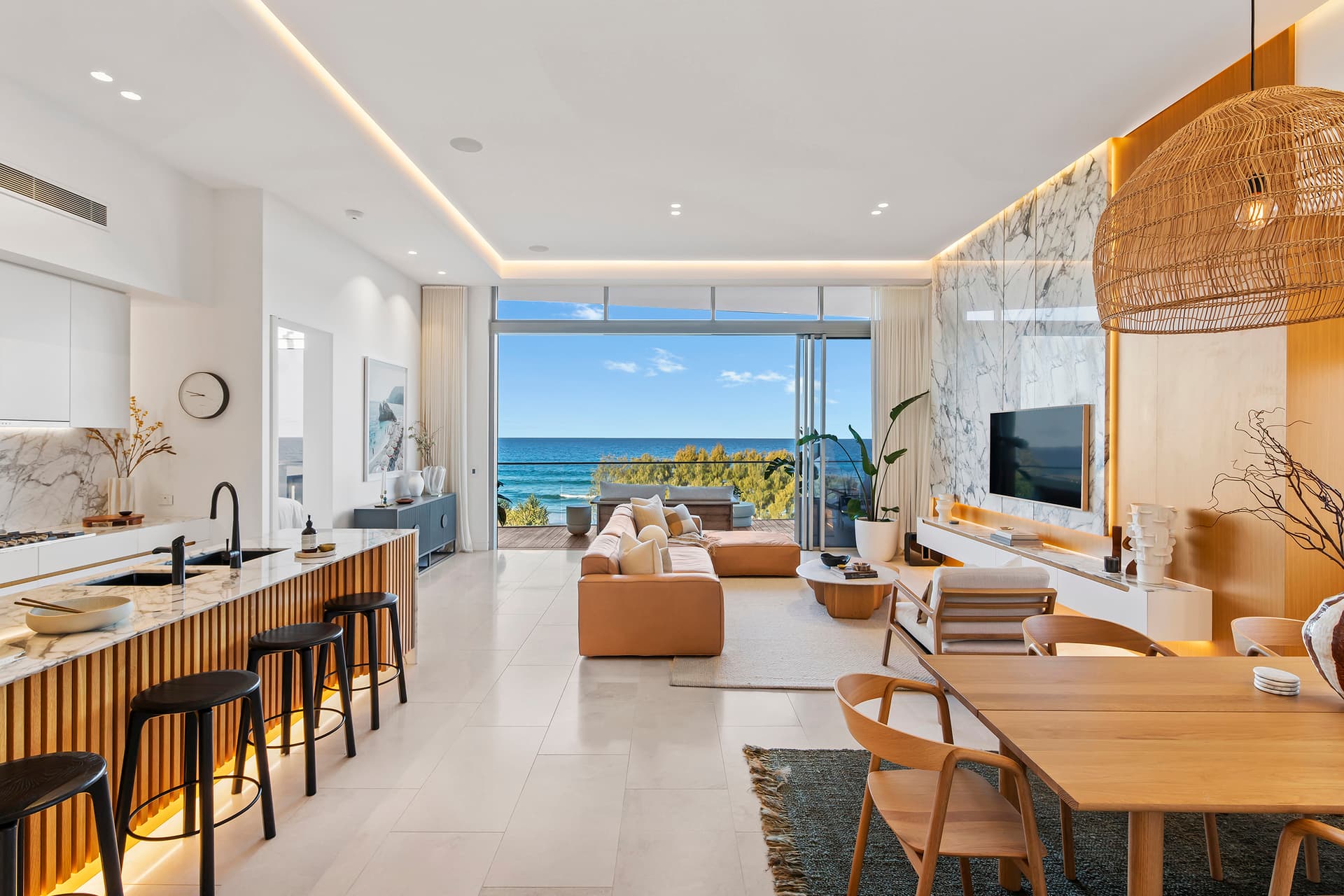 4/142 Marine Parade, Miami, QLD, 4220, Miami - Image 1