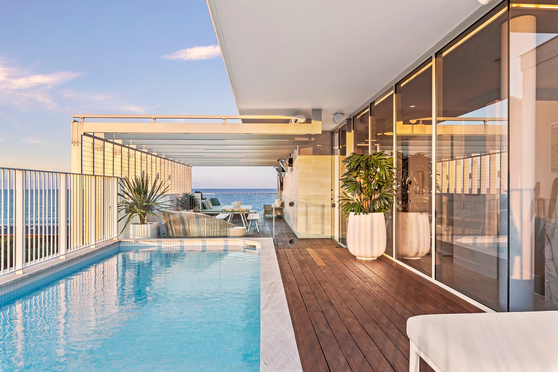 4/142 Marine Parade, Miami, QLD, 4220, Miami - Thumbnail 3