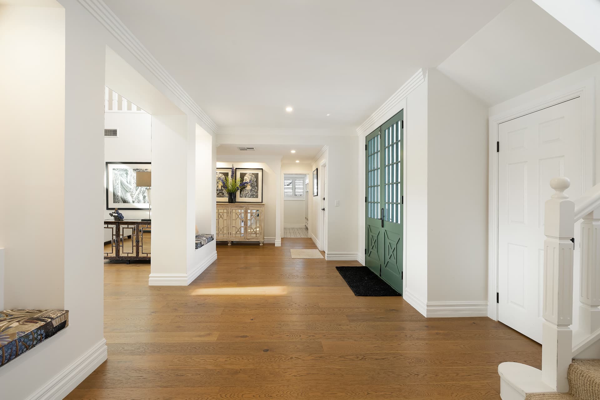 5 San Remo Boulevard, Sorrento, QLD, 4217, Bundall - Thumbnail 4