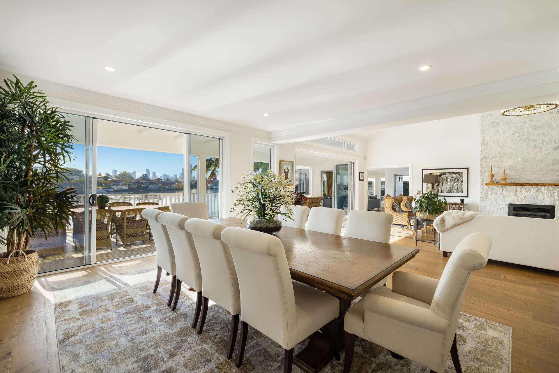 5 San Remo Boulevard, Sorrento, QLD, 4217, Bundall - Thumbnail 6