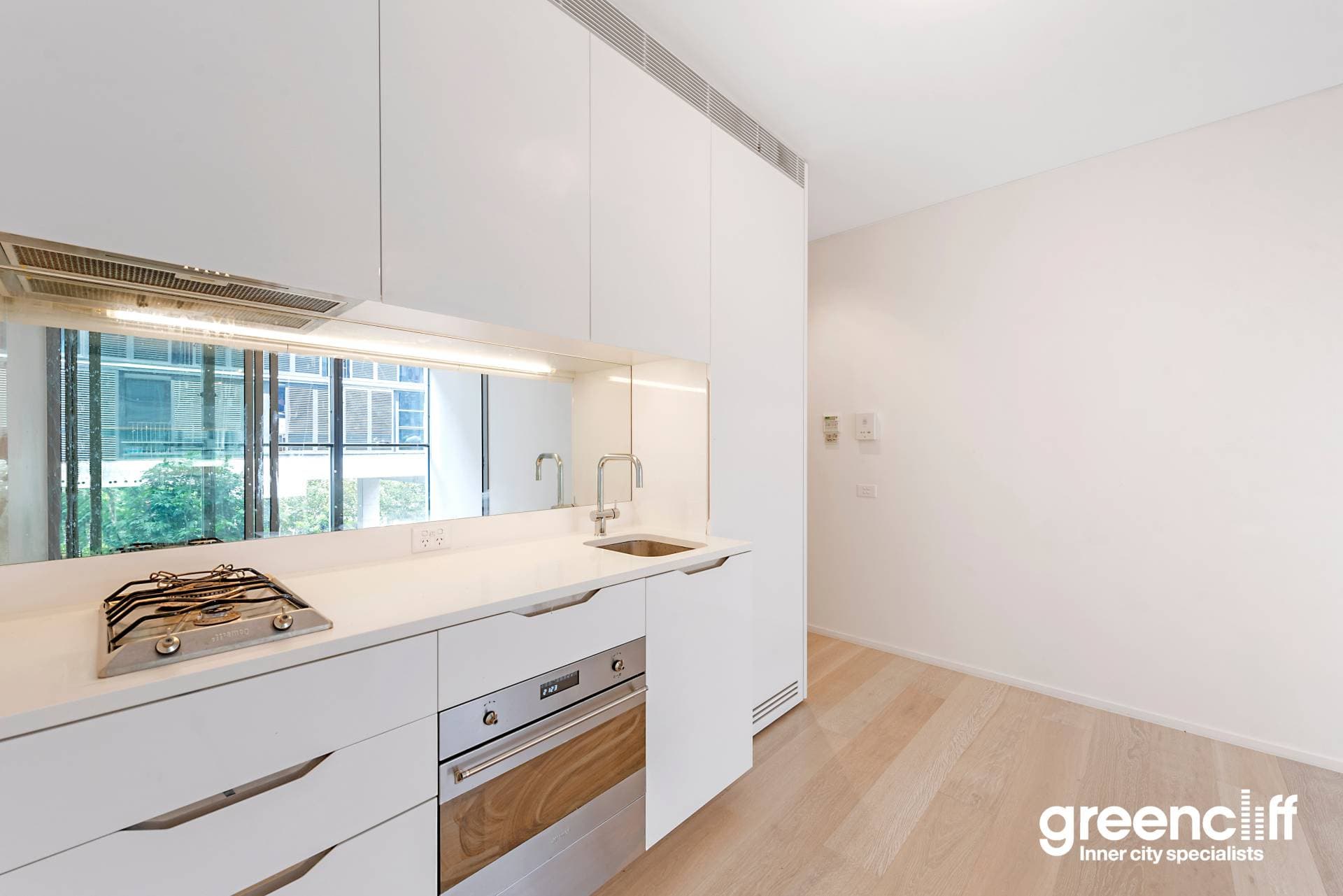 307, 18 Park Lane, Chippendale - Thumbnail 4