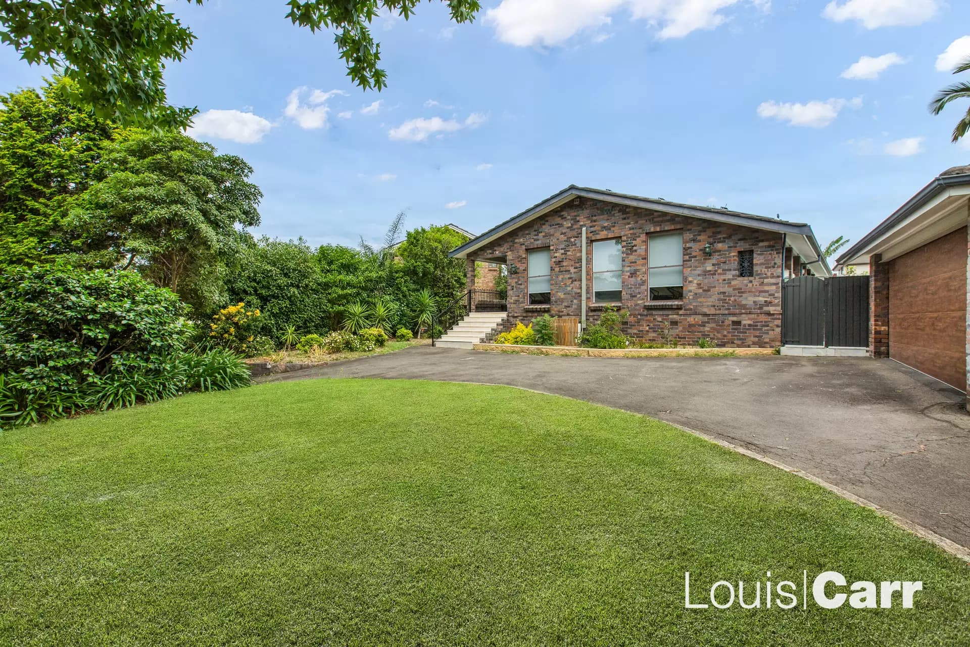 8 Stanton Drive West Pennant Hills, West Pennant Hills - Image 1