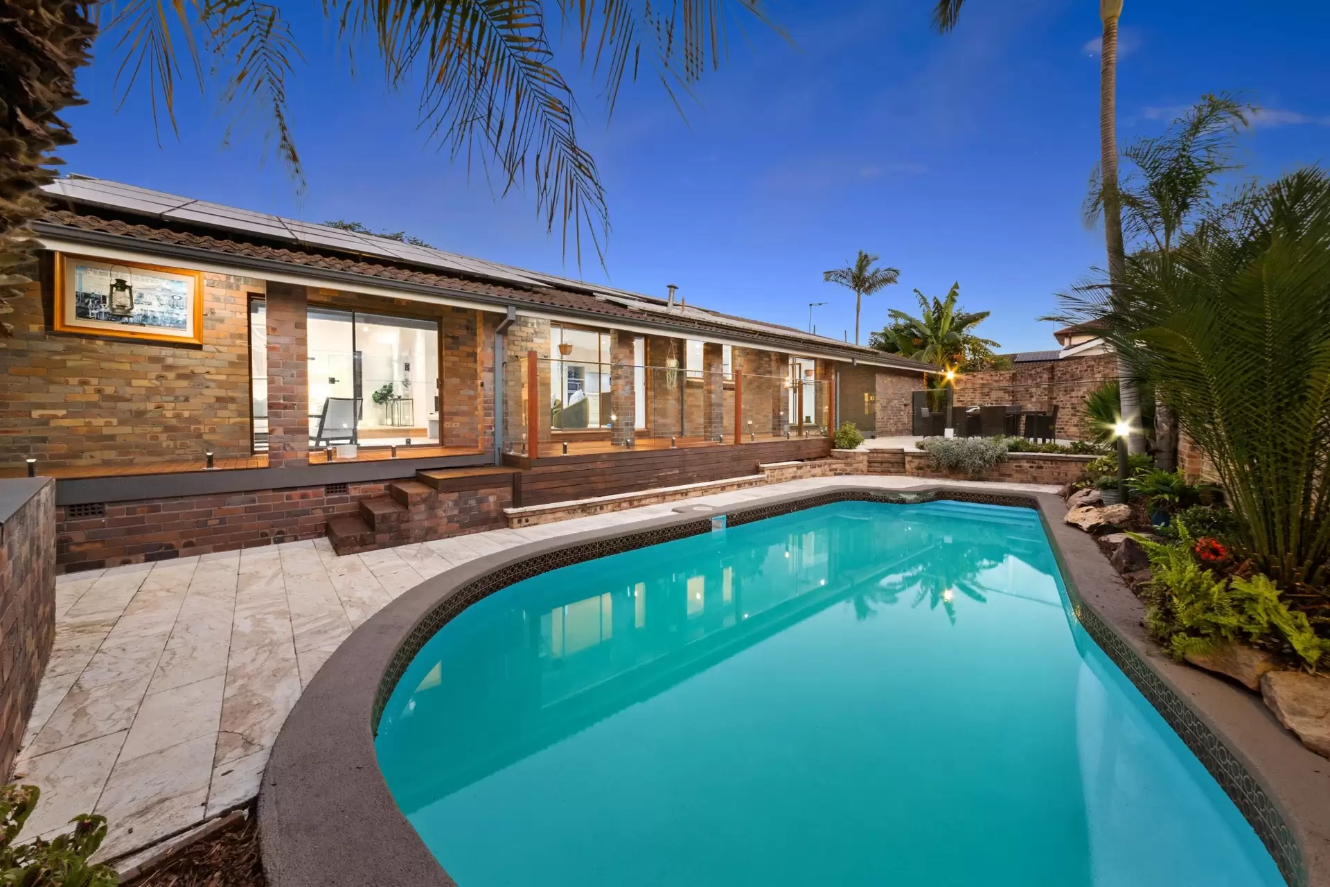 8 Stanton Drive West Pennant Hills, West Pennant Hills - Thumbnail 2