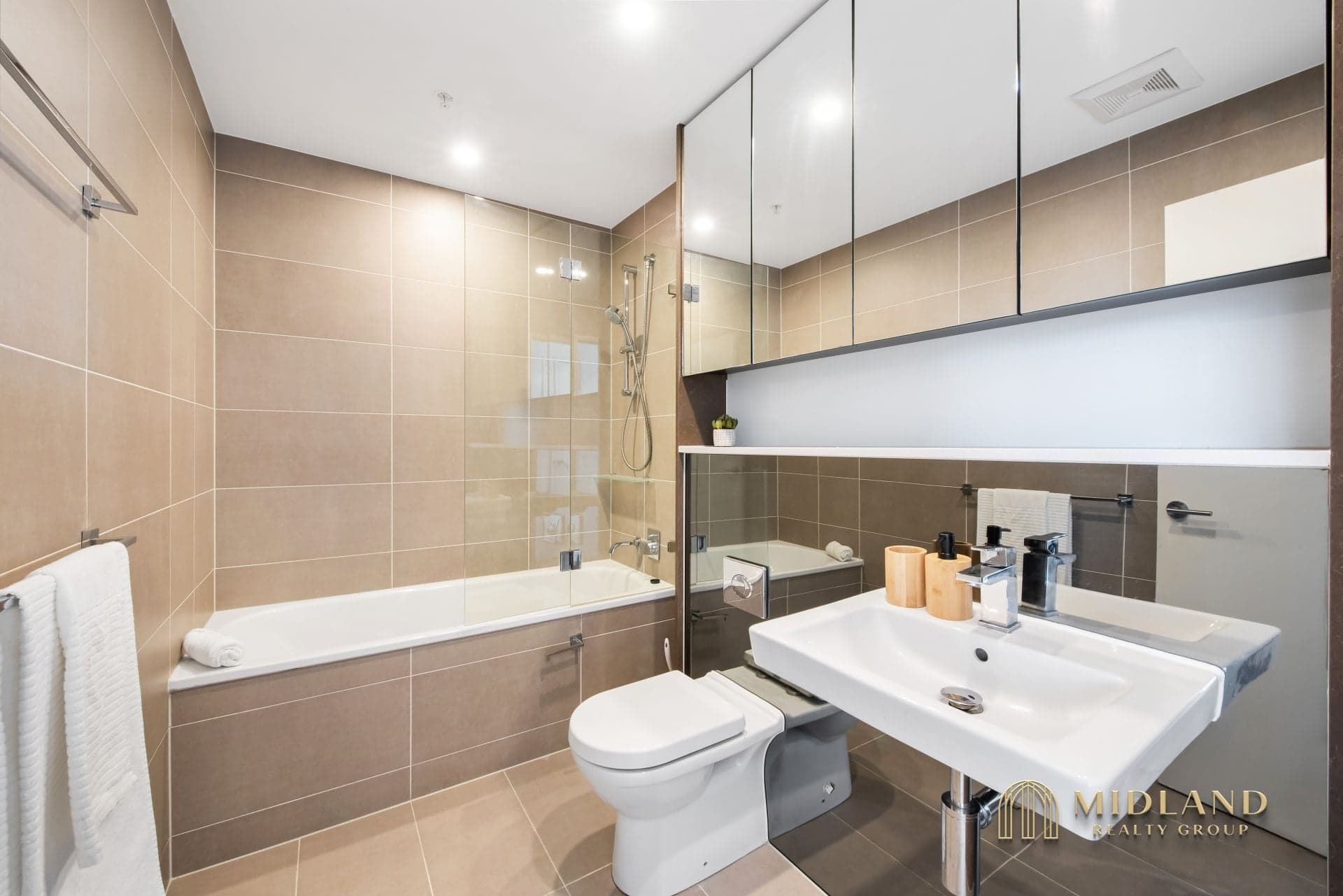 2405/10 Atchison Street, St Leonards, St Leonards - Thumbnail 6