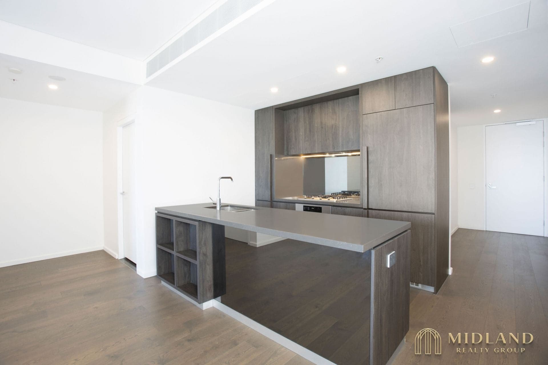 1009/500 Pacific Highway, St Leonards, St Leonards - Thumbnail 4