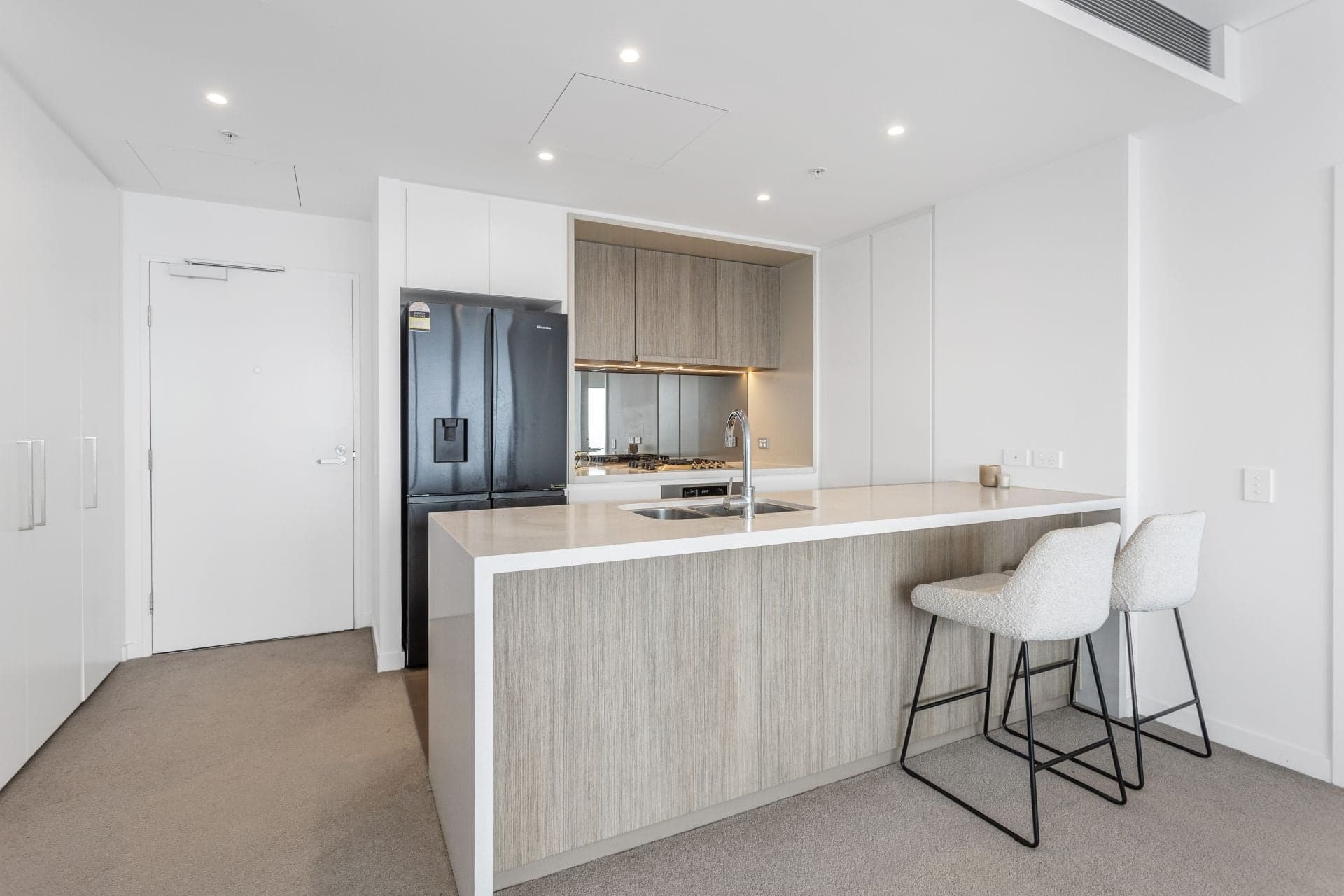3305/486 Pacific Highway, St Leonards, St Leonards - Thumbnail 4