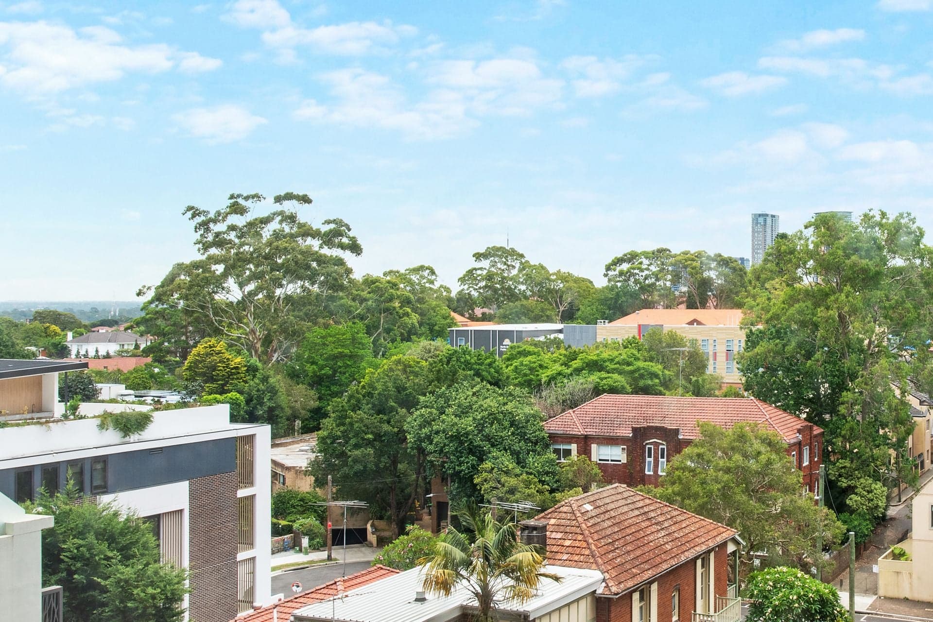 714/150 Pacific Highway, North Sydney, North Sydney - Thumbnail 2