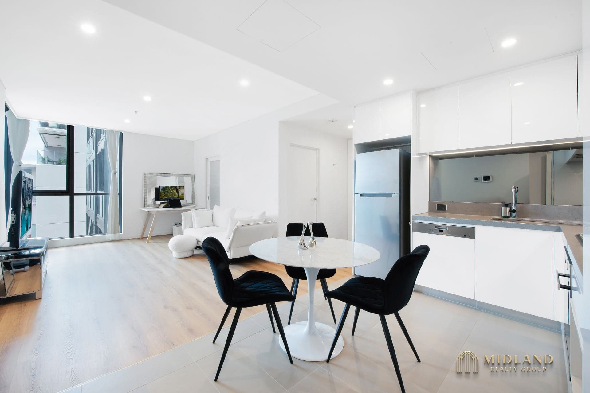 714/150 Pacific Highway, North Sydney, North Sydney - Thumbnail 5