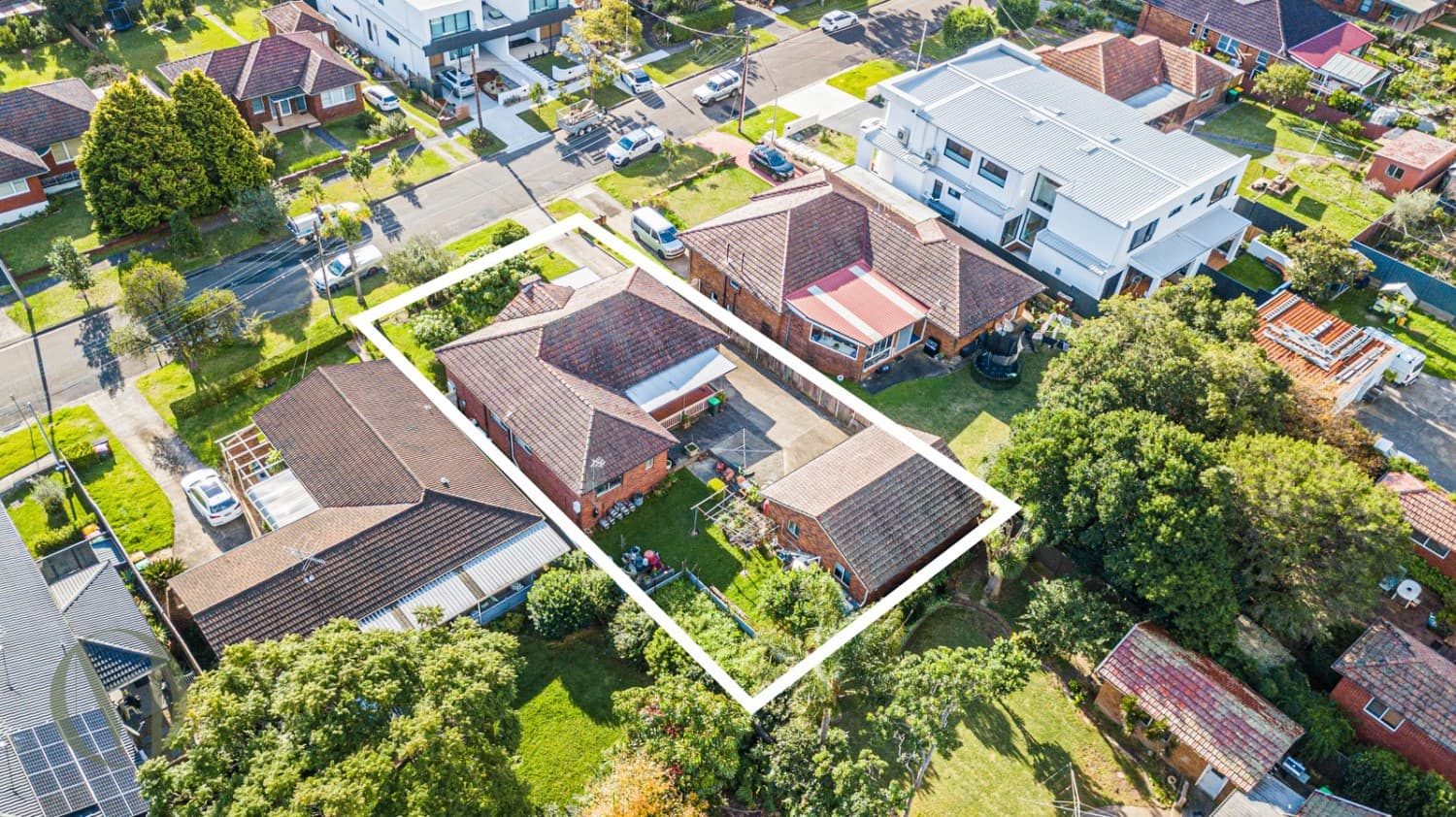 5 Woodbine Crescent, Ryde, Ryde - Thumbnail 4