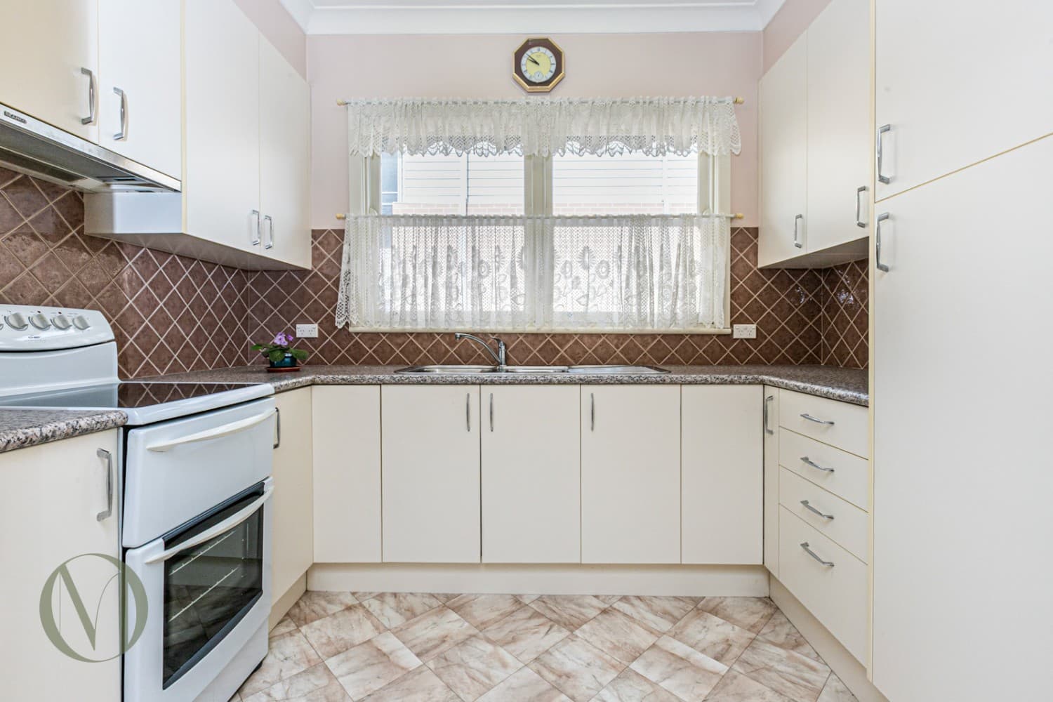 30 Rippon Avenue, Dundas, Dundas - Thumbnail 3