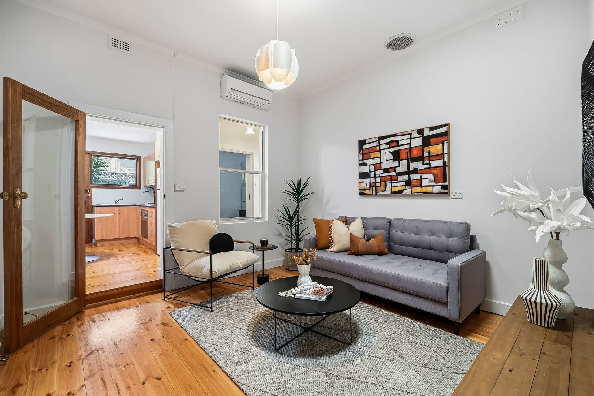 24 Surflen Street, Adelaide - Thumbnail 6