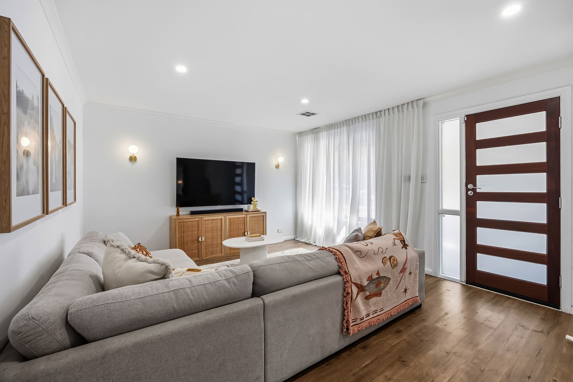 2 Rivett Place, Pooraka - Thumbnail 2