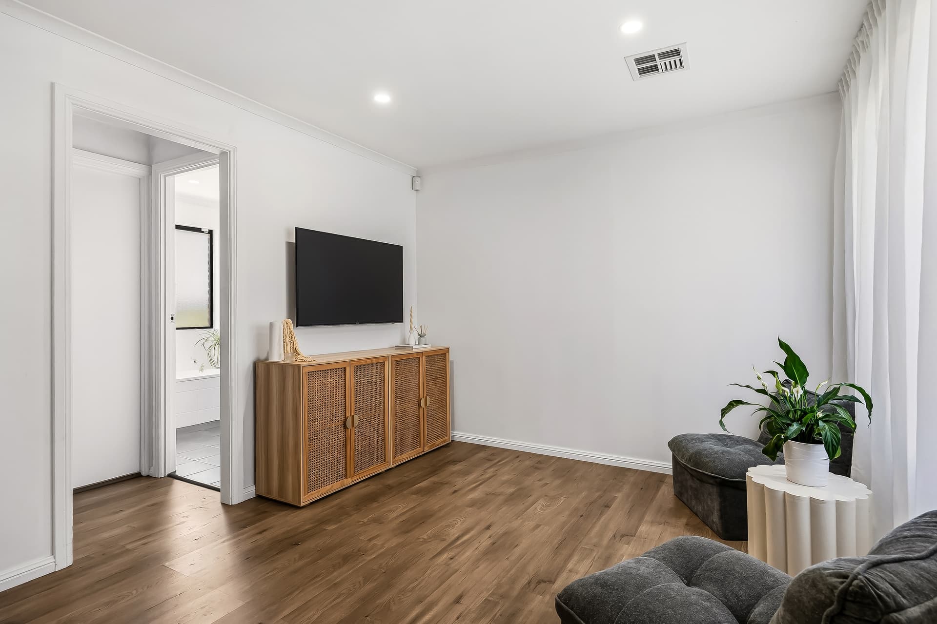 2 Rivett Place, Pooraka - Thumbnail 7