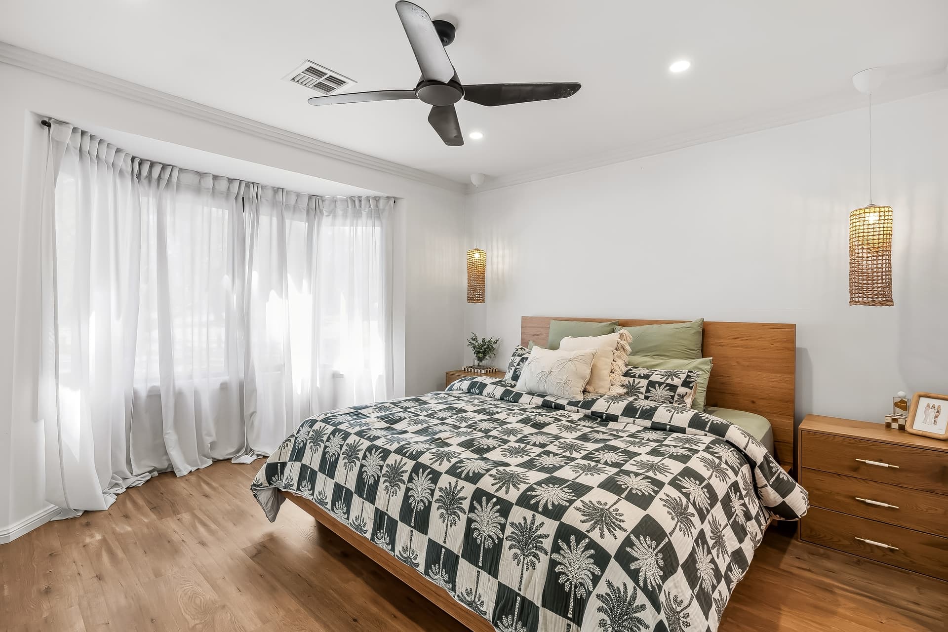 2 Rivett Place, Pooraka - Thumbnail 8