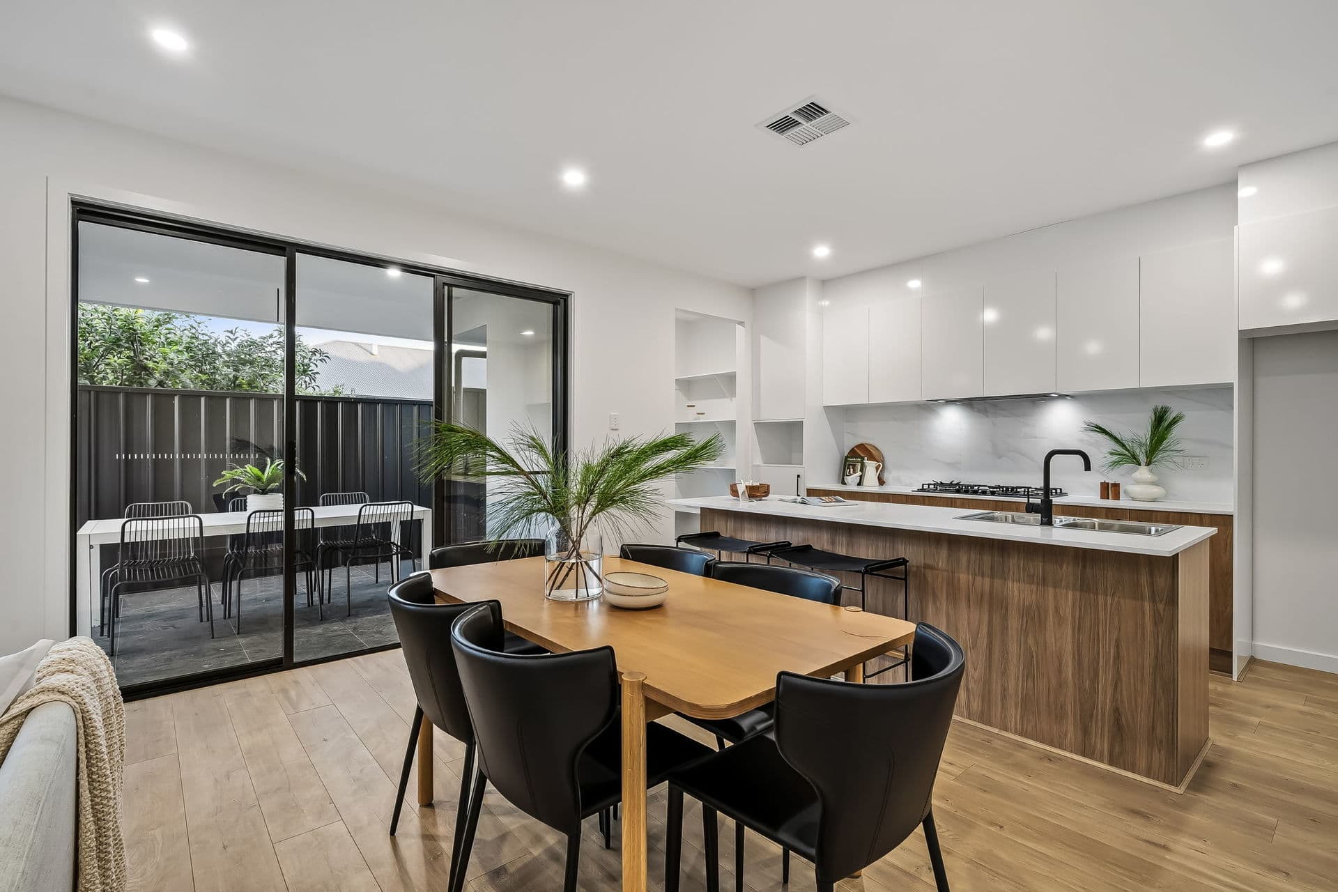 22B Blyth Street, Clearview - Thumbnail 4
