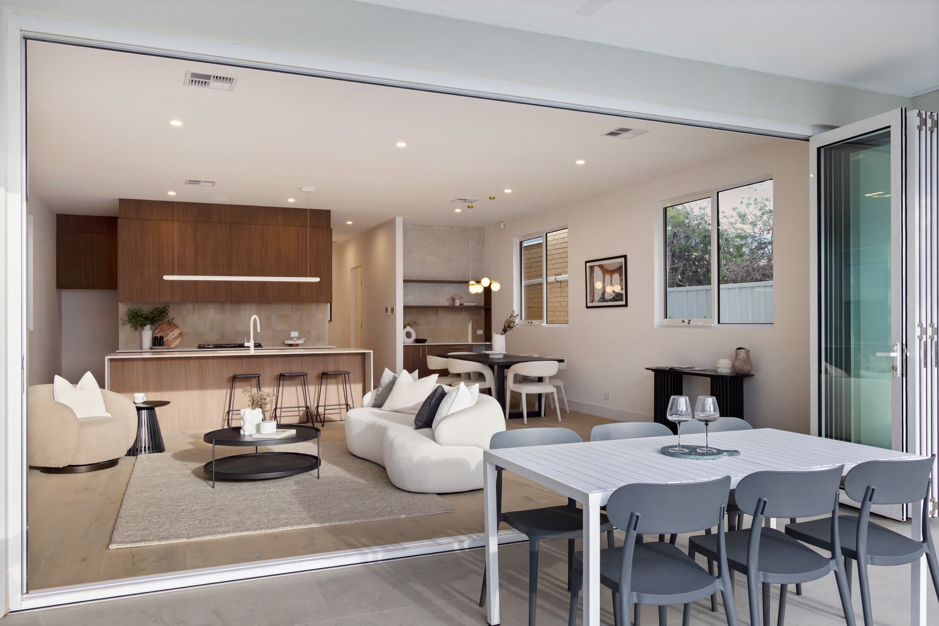 10 Woodfield Avenue, Warradale - Thumbnail 2