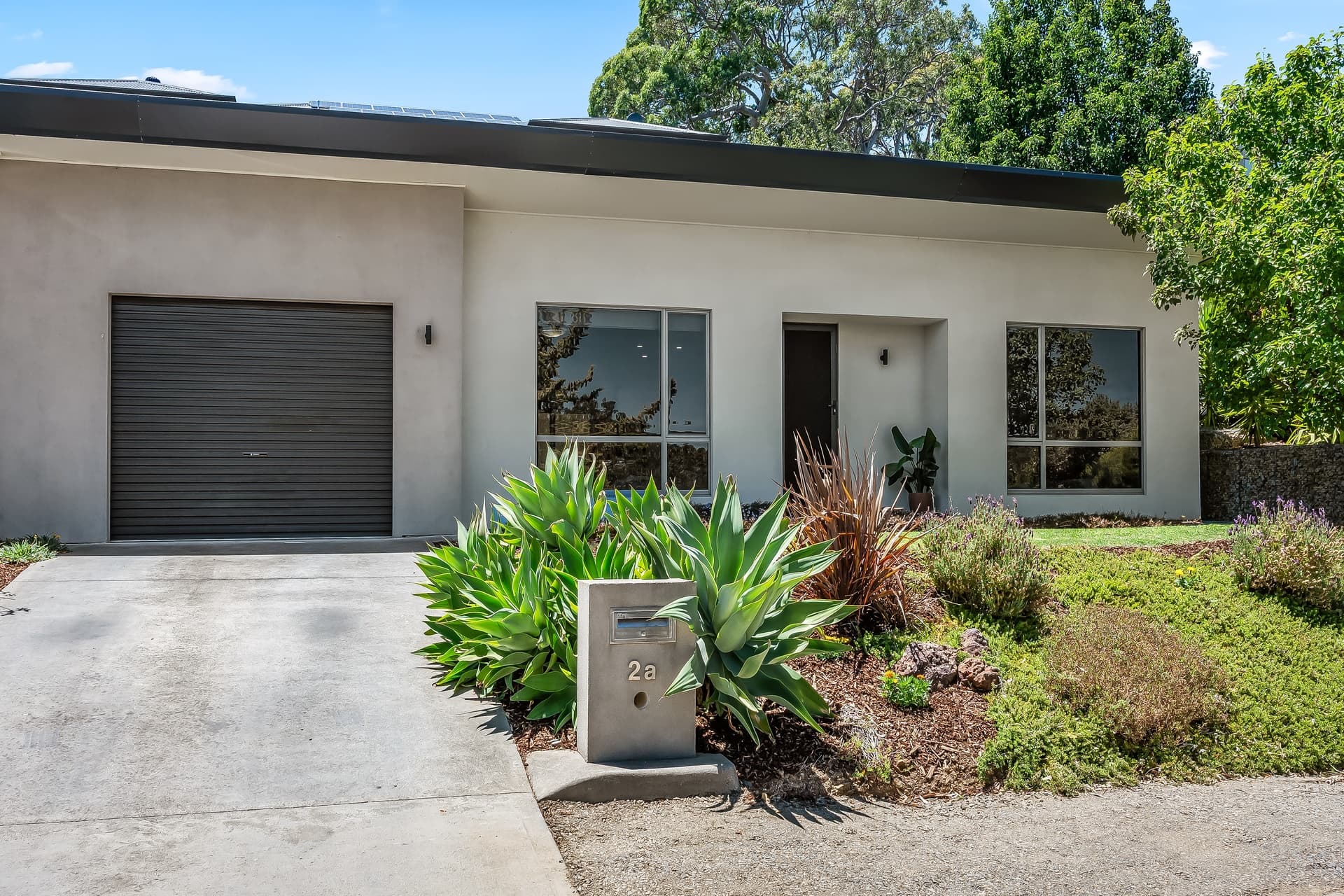 2A The Oaks Parade, Aberfoyle Park - Image 1