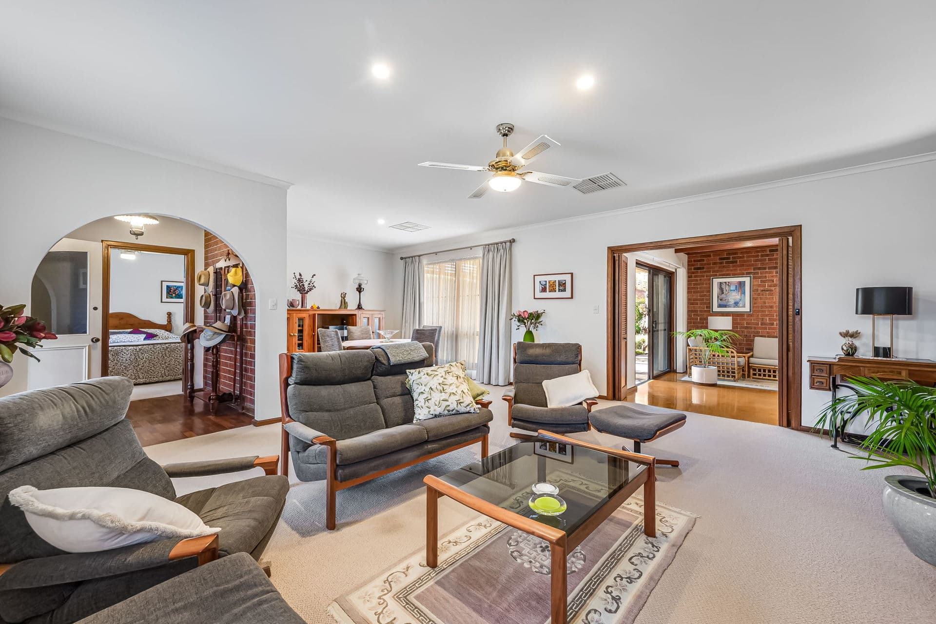 22 Stanford Crescent, Fulham Gardens - Thumbnail 3