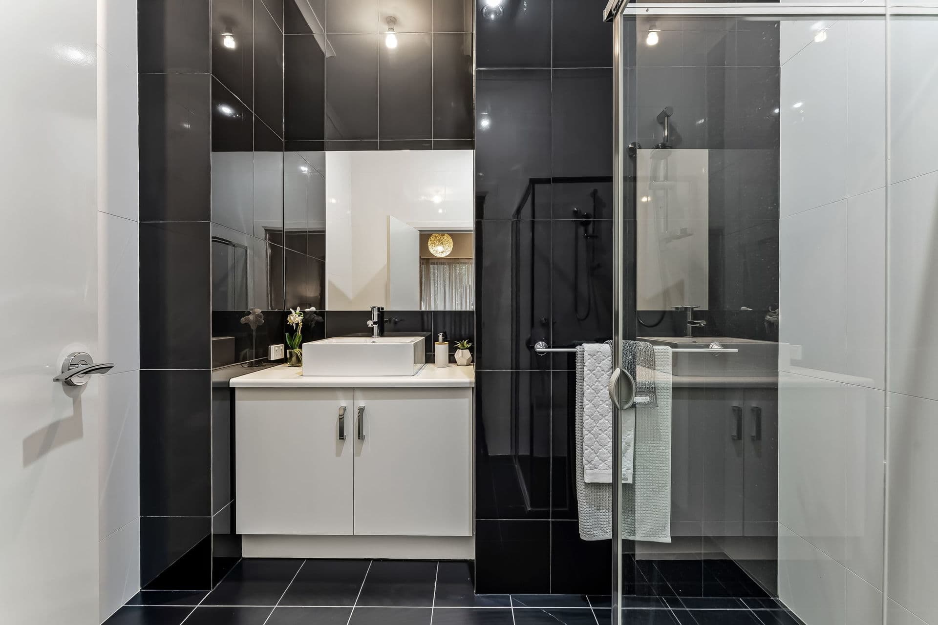 18 Evergreen Parade, Flagstaff Hill - Thumbnail 6