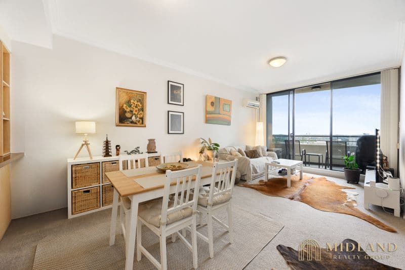1 Sergeants Lane, St Leonards - Thumbnail 2