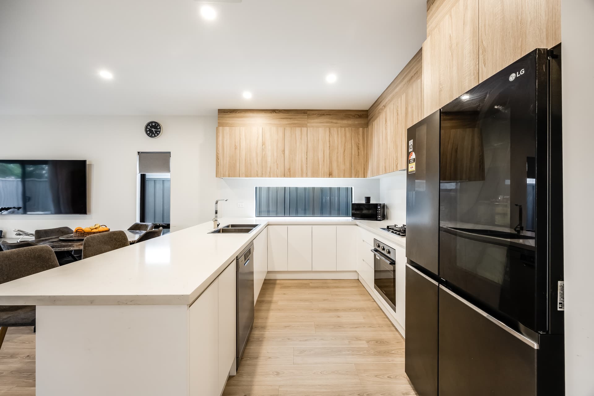 40B Thorne Crescent, Mitchell Park - Thumbnail 3