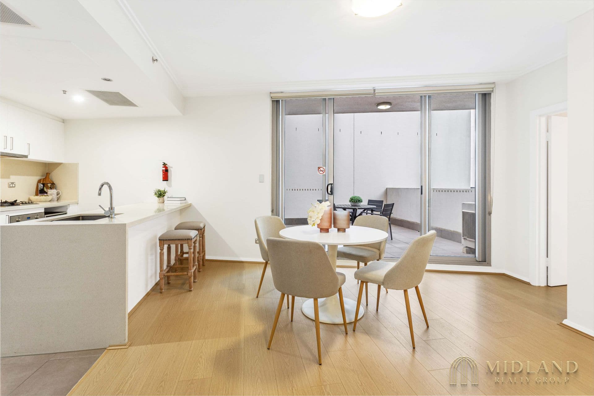 545-553 Pacific Highway, St Leonards - Thumbnail 8