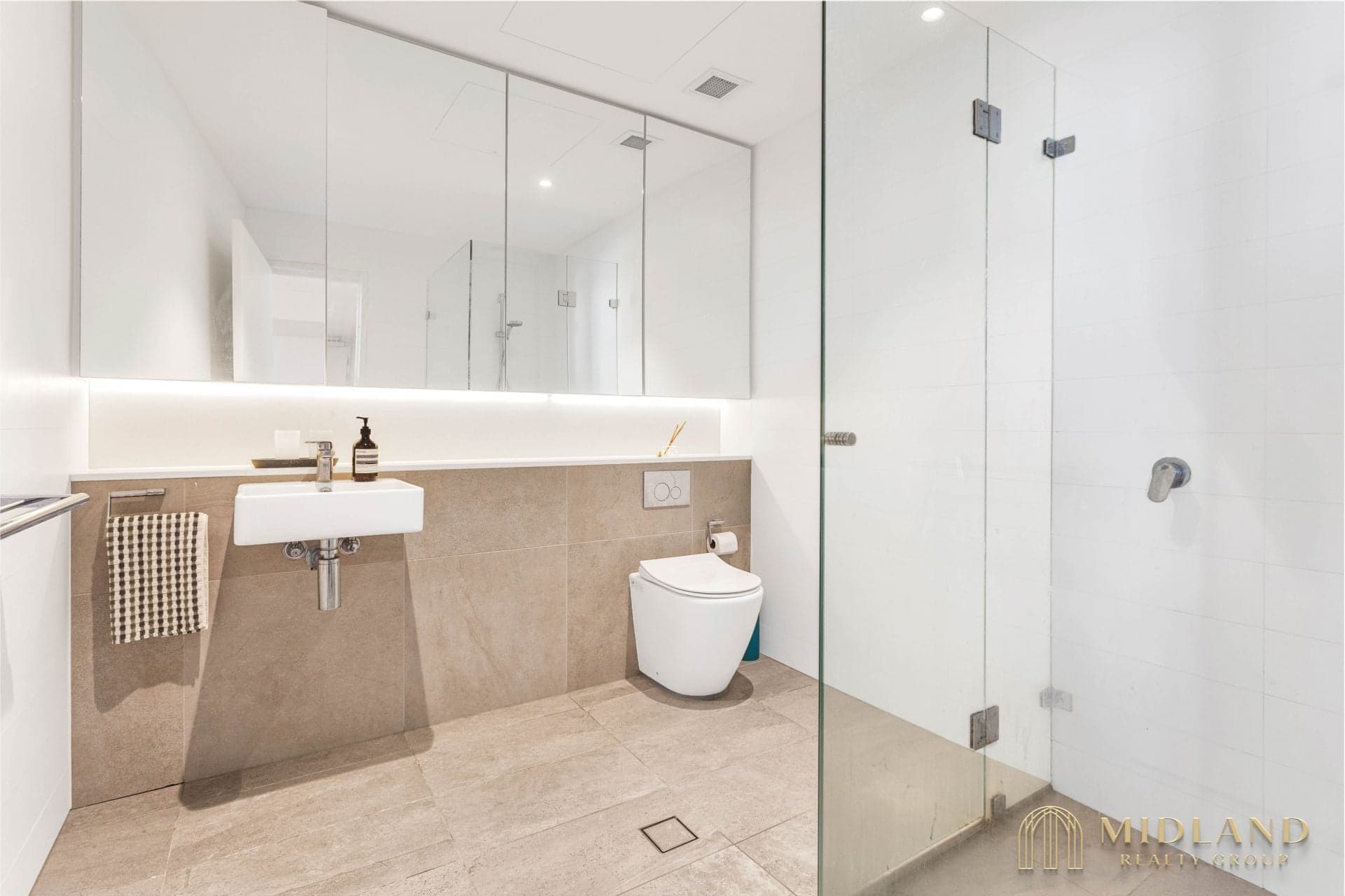 9 Albany Street, St Leonards - Thumbnail 4
