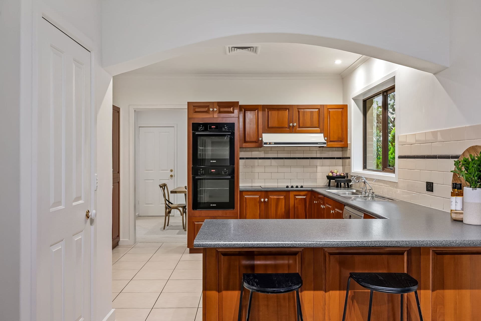 9 Hurds Hill Drive, Coromandel Valley - Thumbnail 7