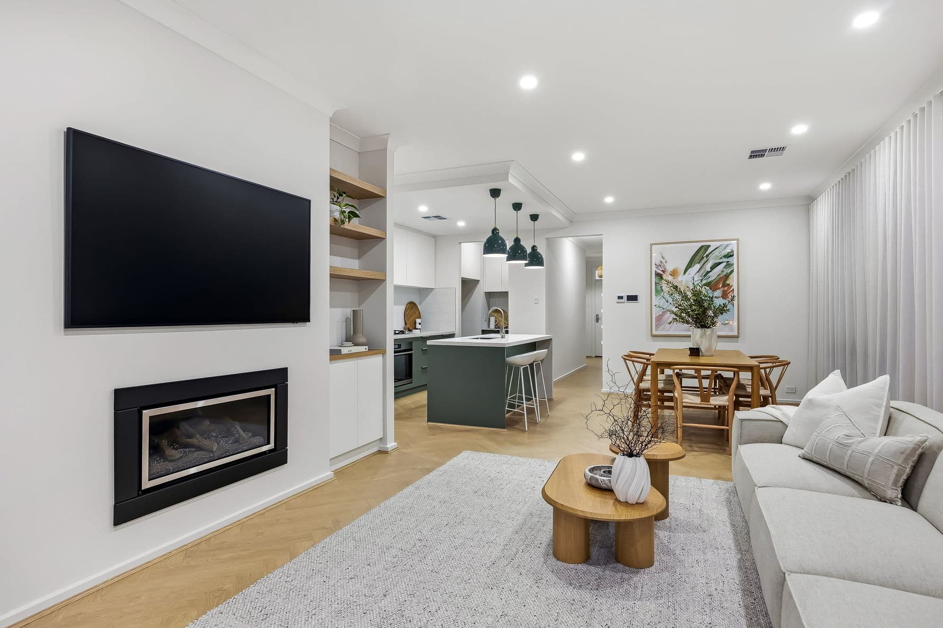 33 Hawkesbury Way, West Lakes Shore - Thumbnail 3