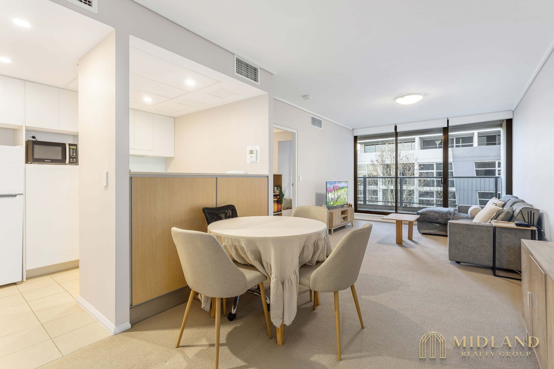 48 Atchison Street, St Leonards - Thumbnail 2