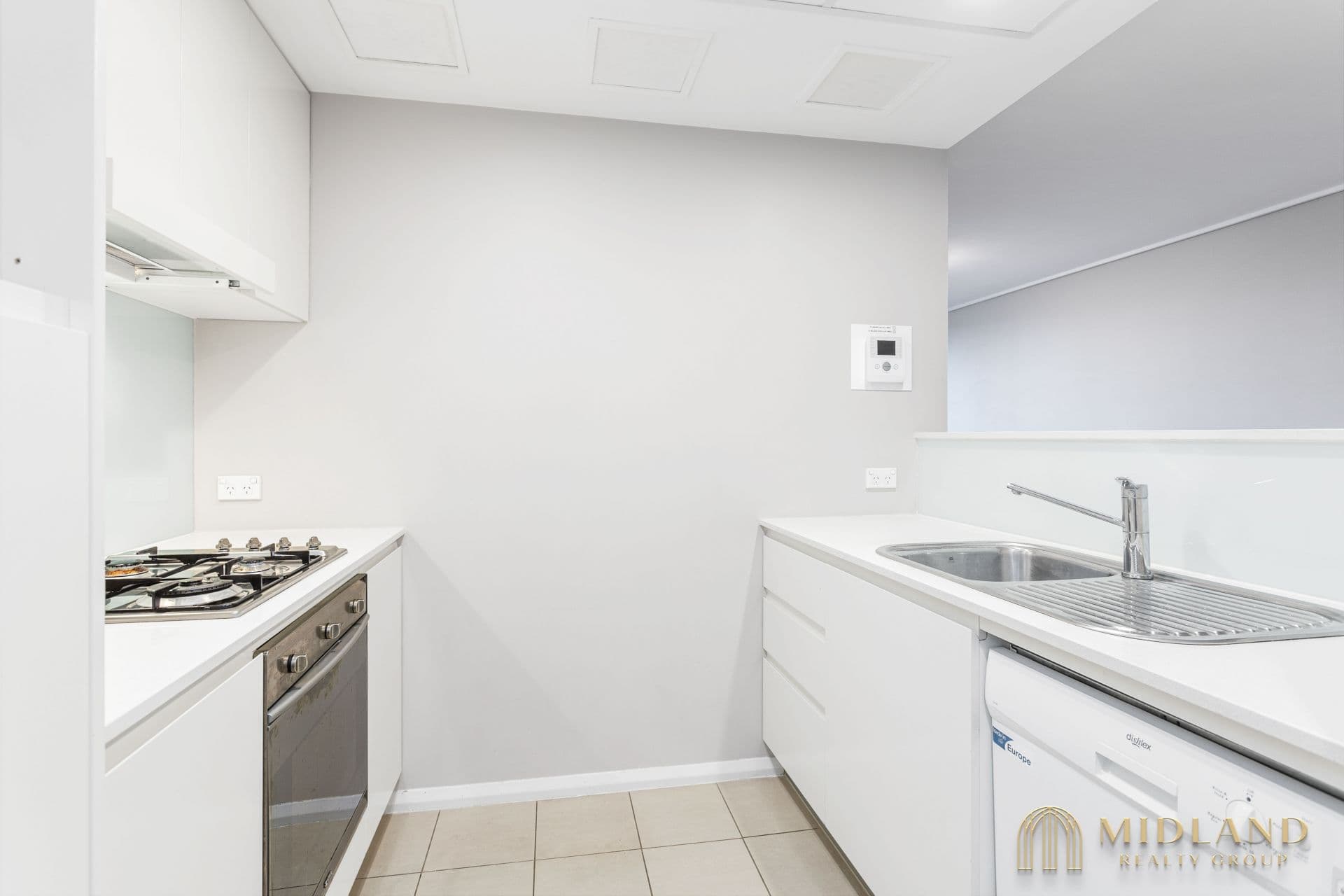 48 Atchison Street, St Leonards - Thumbnail 4
