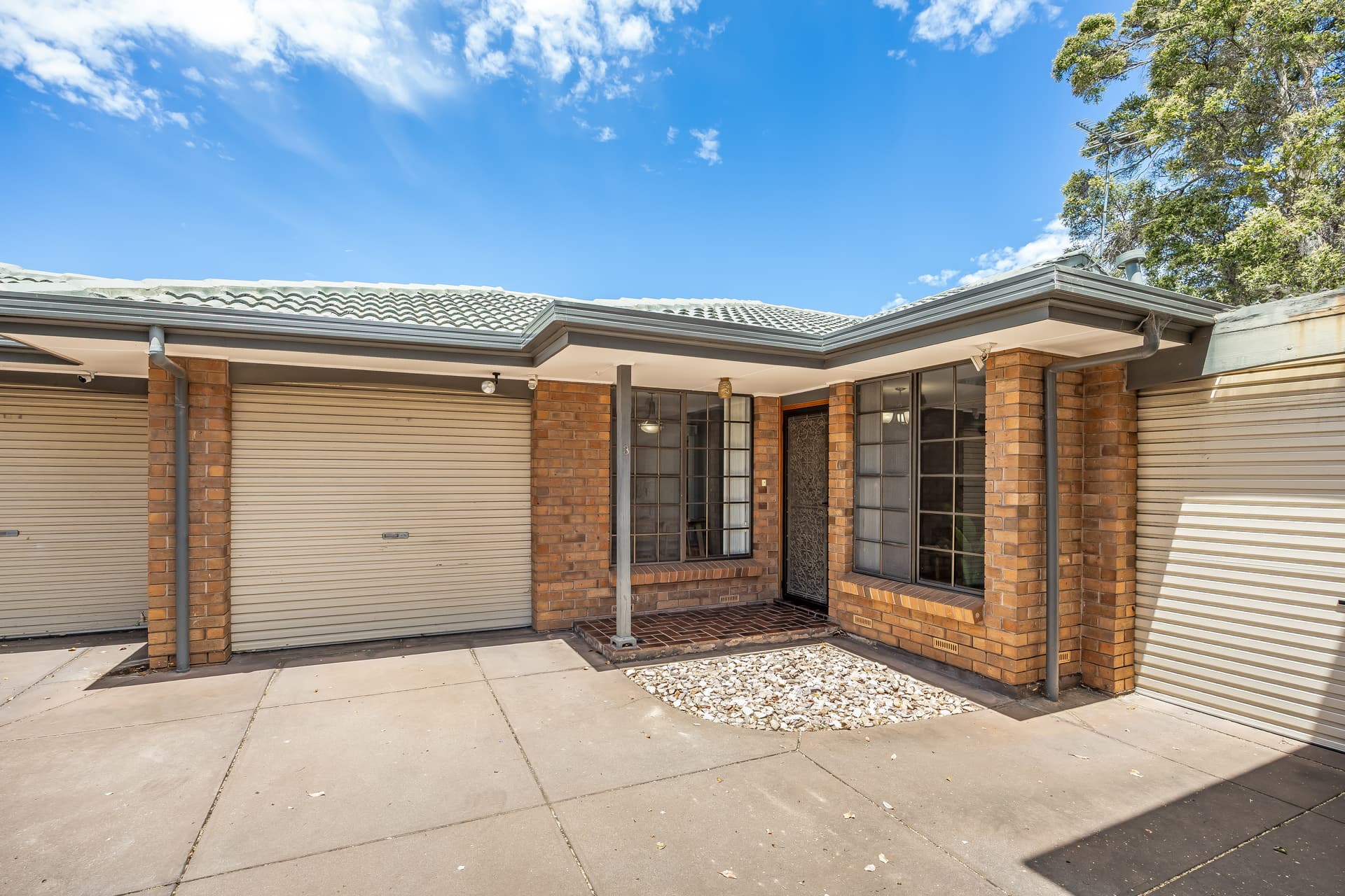 3/6 Mary Street, Mitchell Park - Image 1