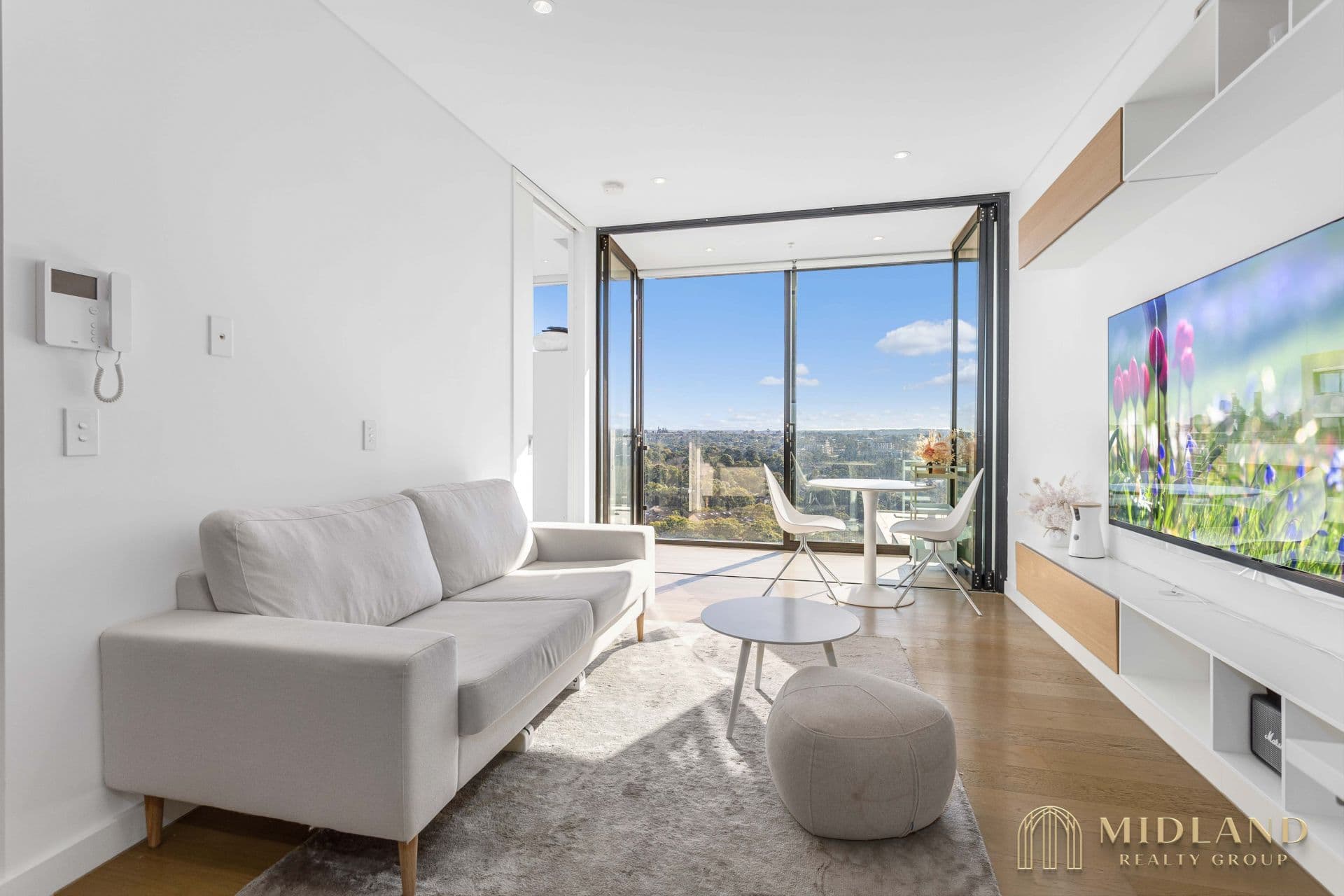 10 Atchison Street, St Leonards - Thumbnail 2