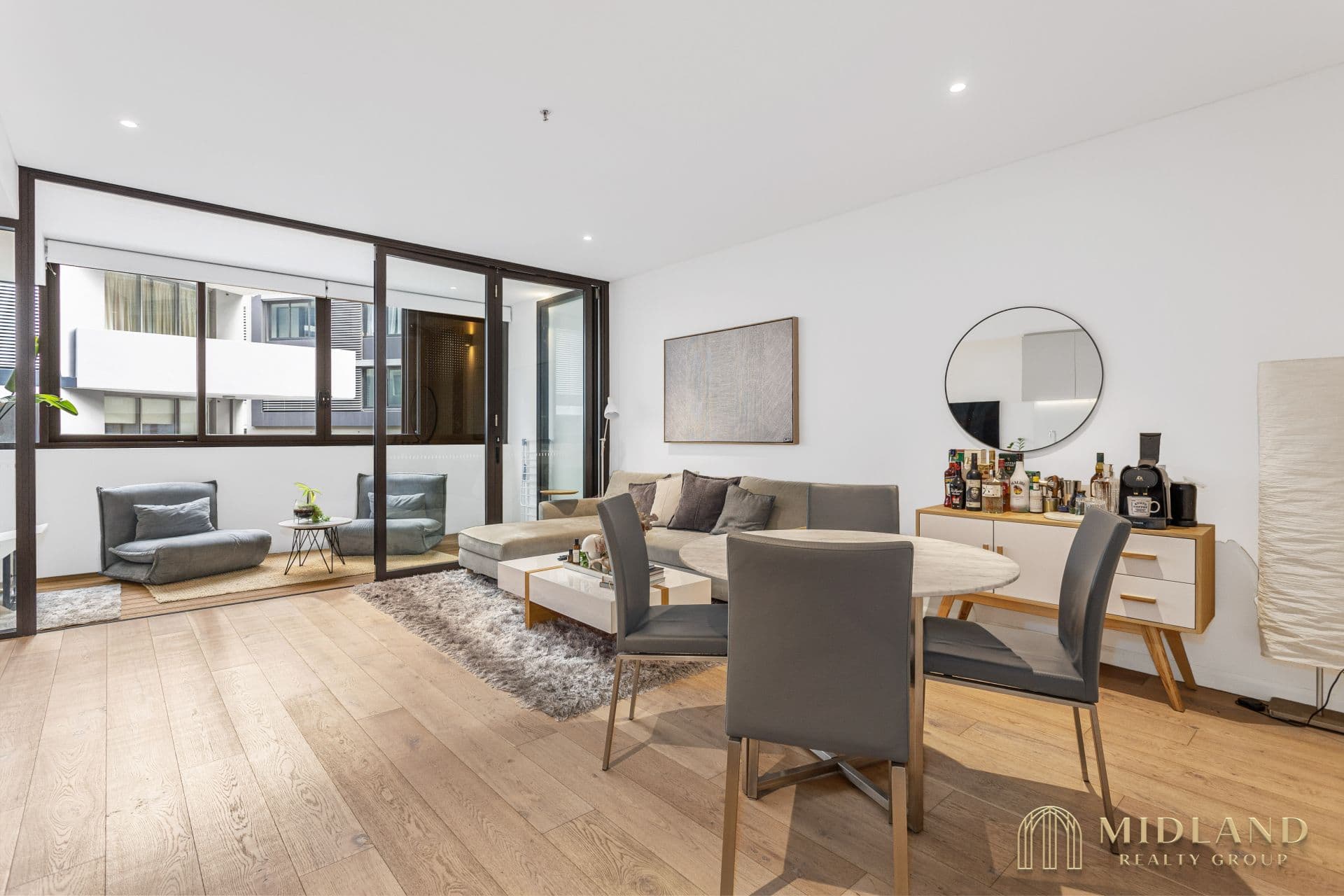 218/9 Albany Street, St Leonards, St Leonards - Thumbnail 2