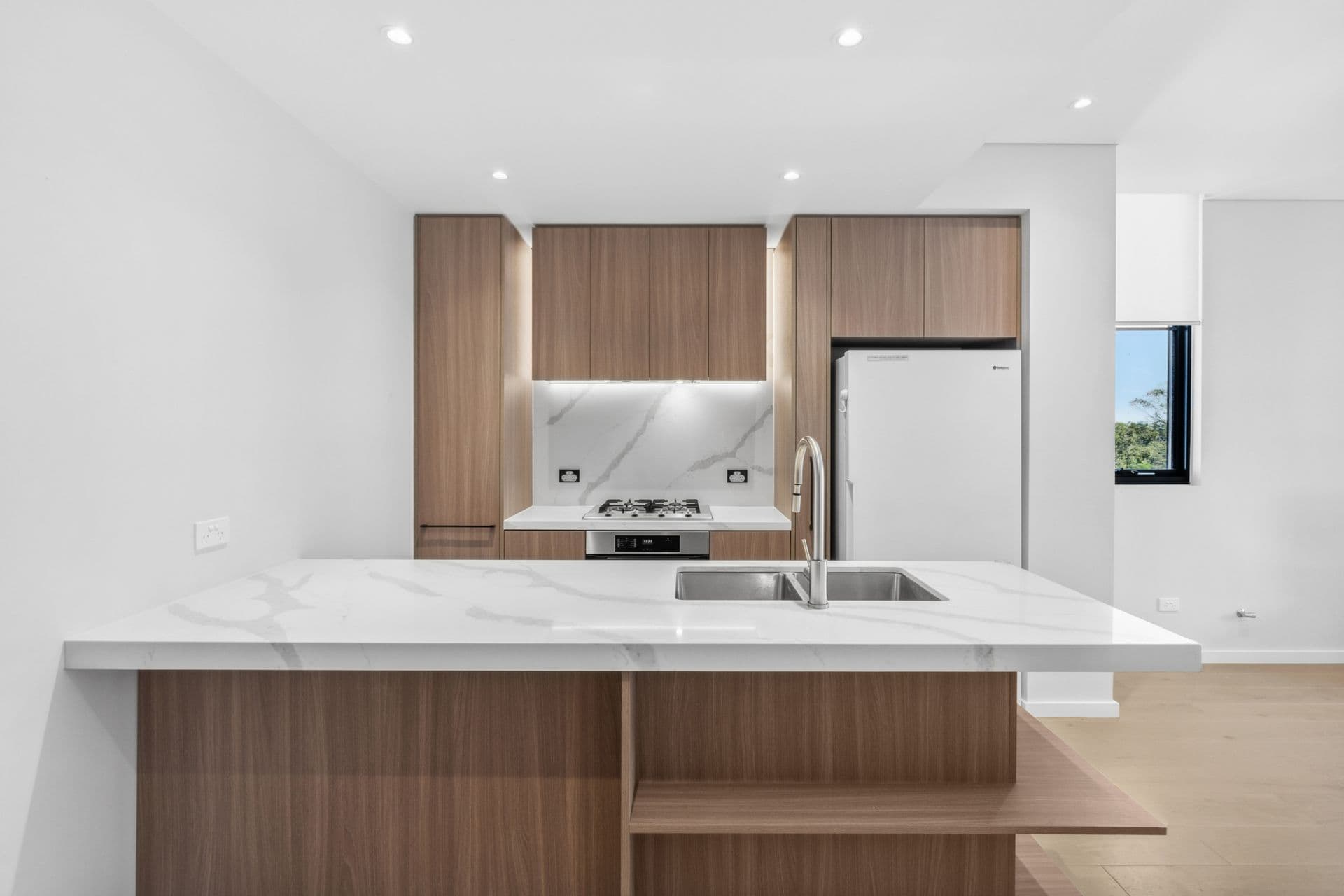 501/586 Mowbray Road West, Lane Cove North, Lane Cove North - Thumbnail 4