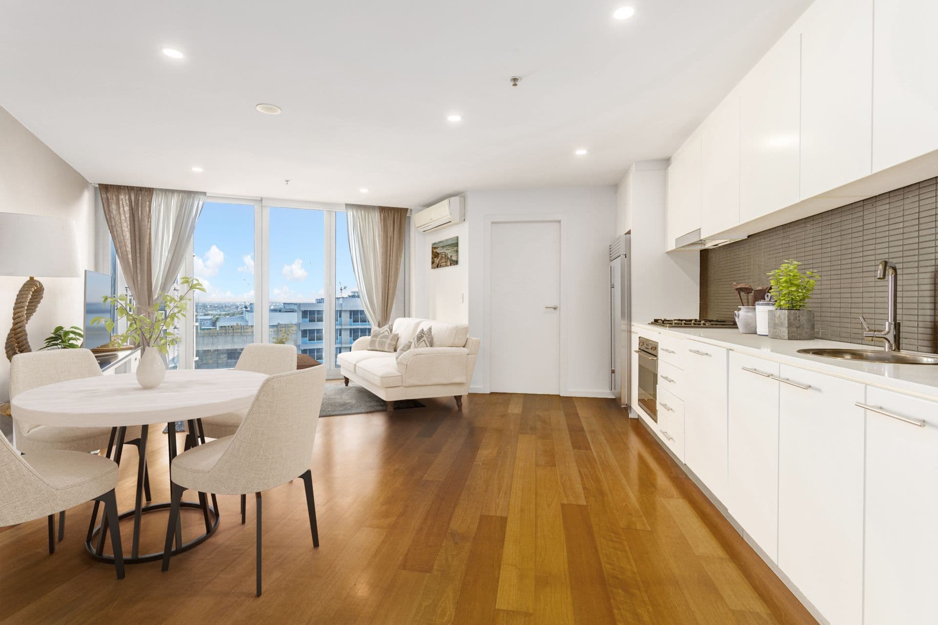 704/34 Oxley Street, St Leonards, St Leonards - Thumbnail 3