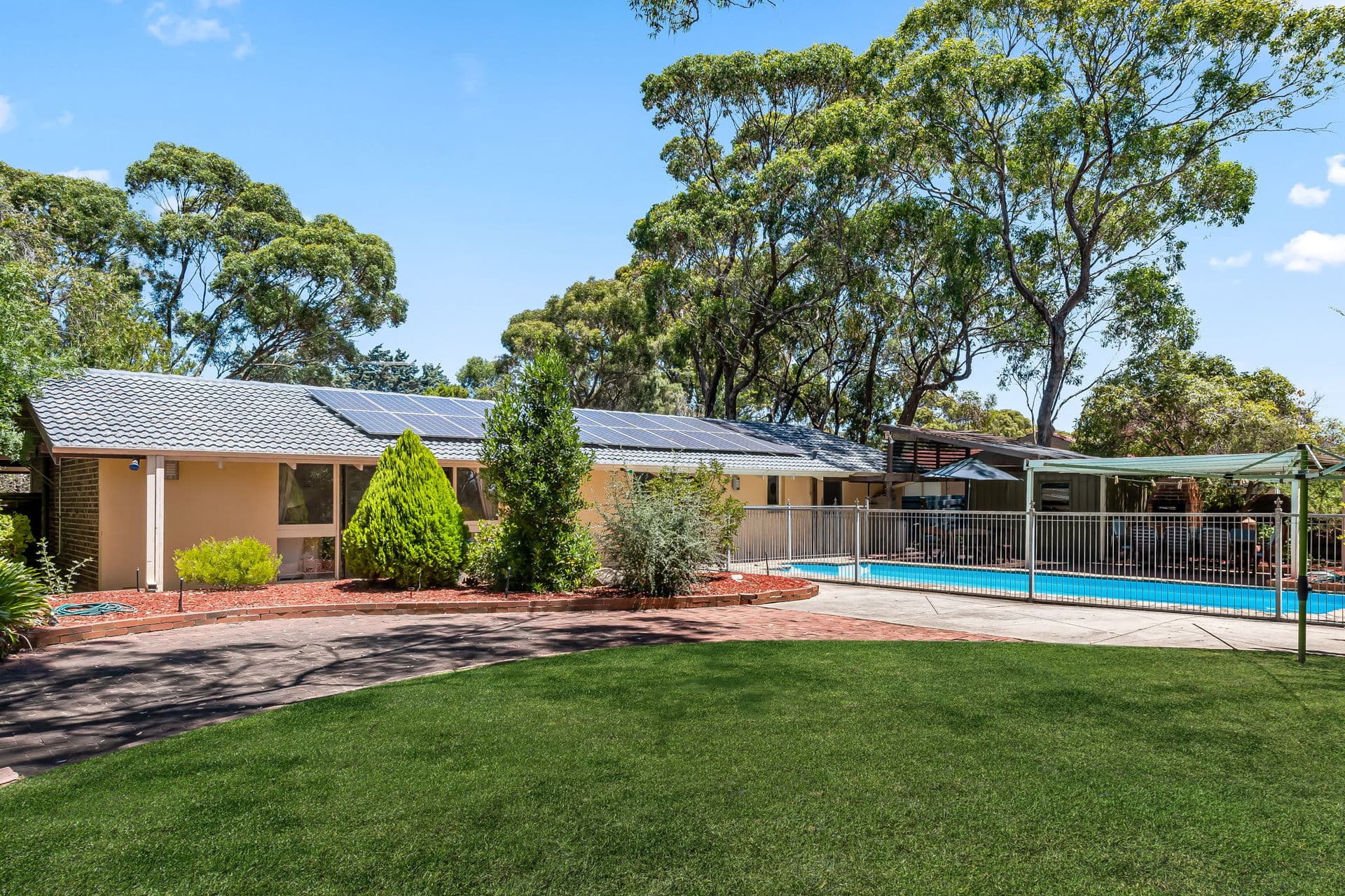 9 York Drive, Flagstaff Hill - Image 1