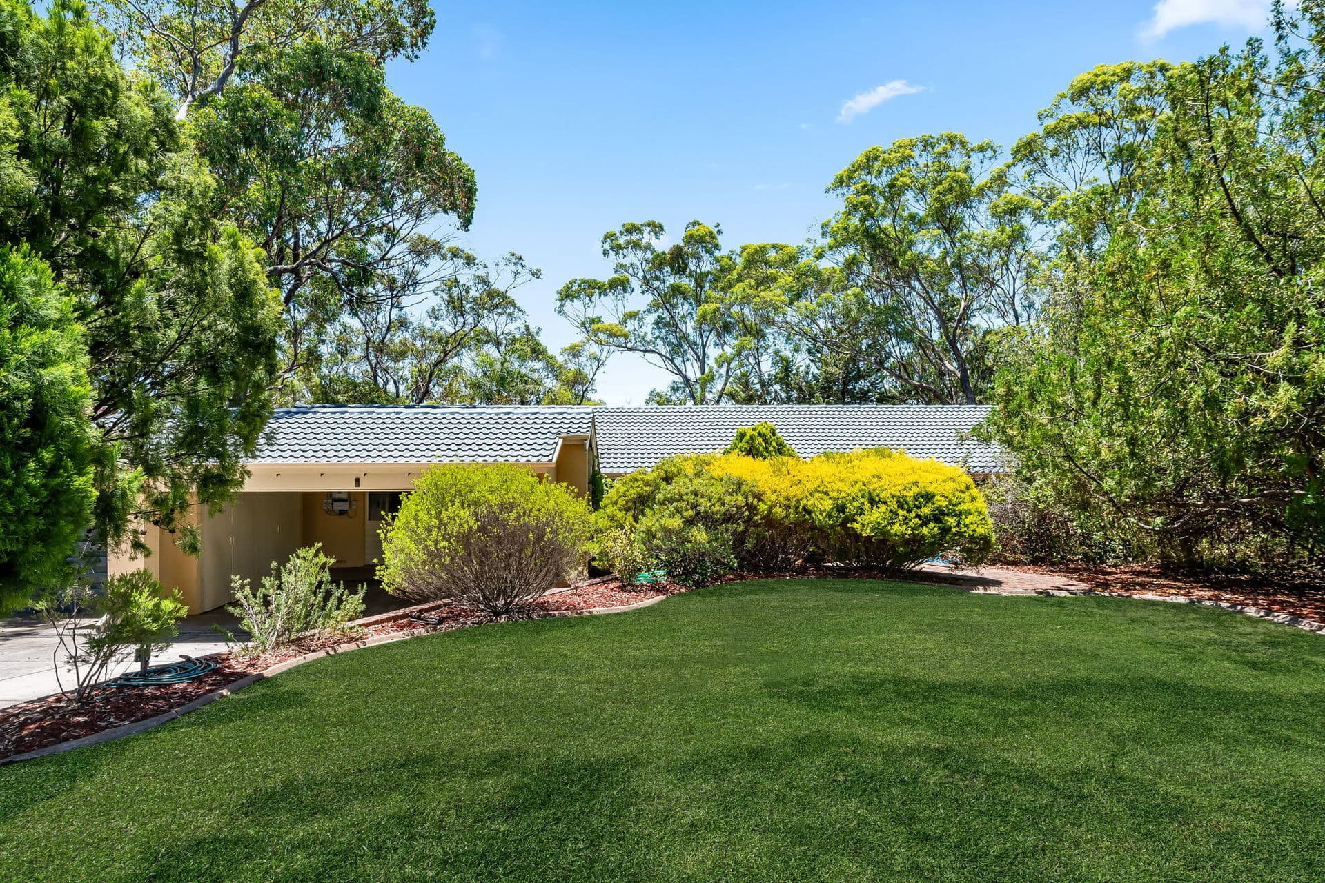 9 York Drive, Flagstaff Hill - Thumbnail 2