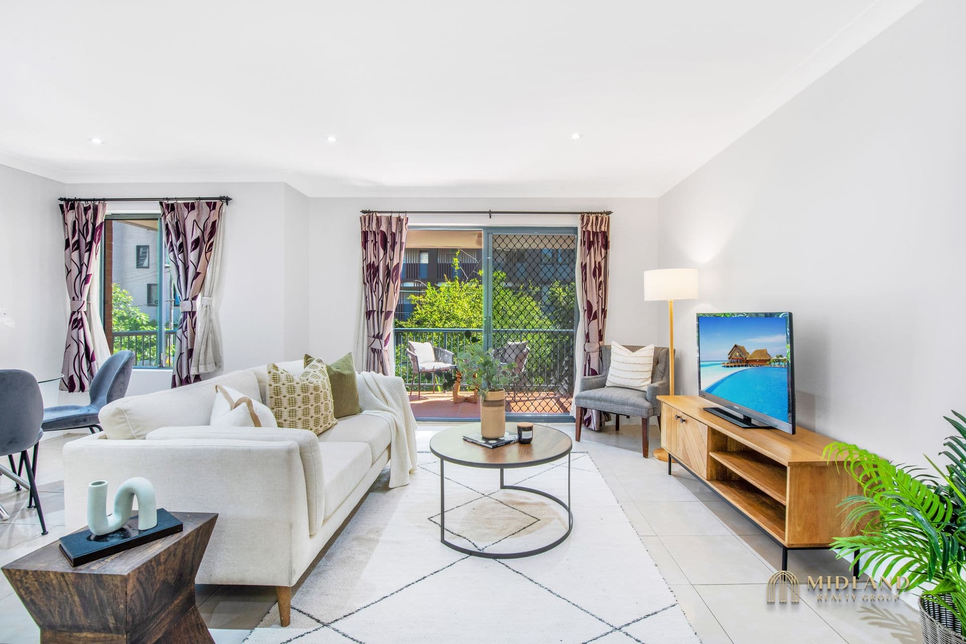 10/8-10 Gloucester Avenue, Burwood, Burwood - Thumbnail 3