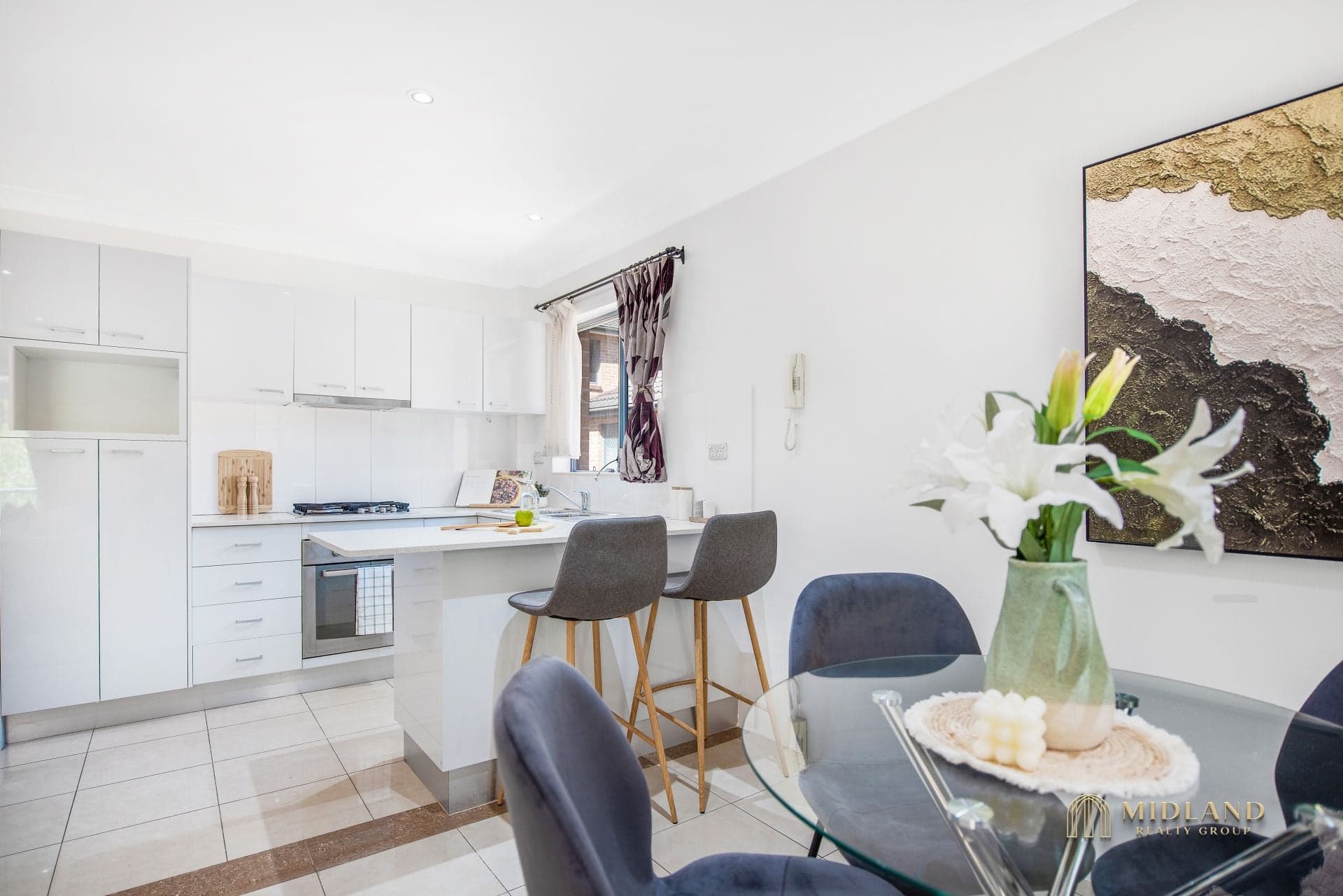 10/8-10 Gloucester Avenue, Burwood, Burwood - Thumbnail 4