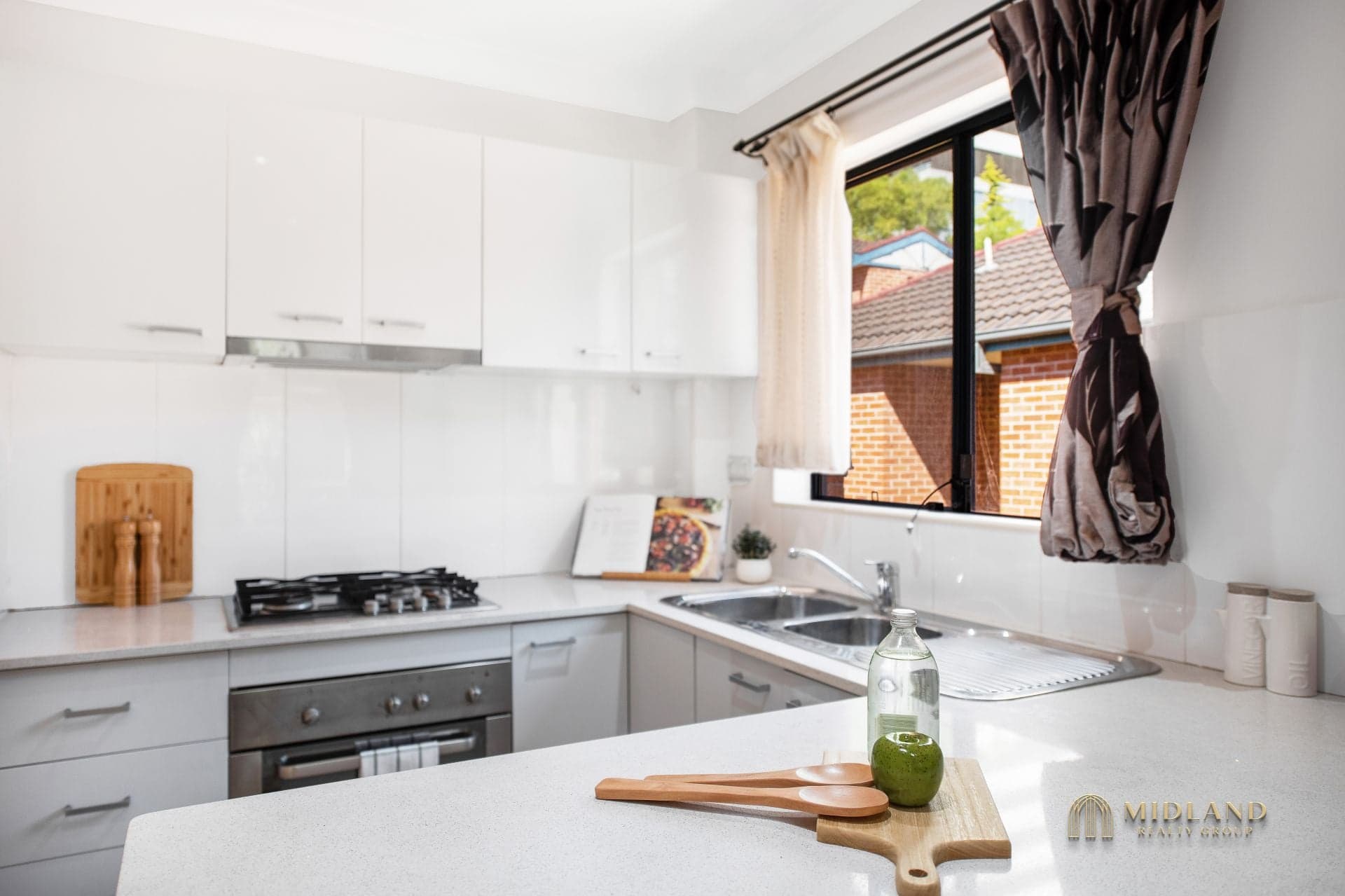 10/8-10 Gloucester Avenue, Burwood, Burwood - Thumbnail 8