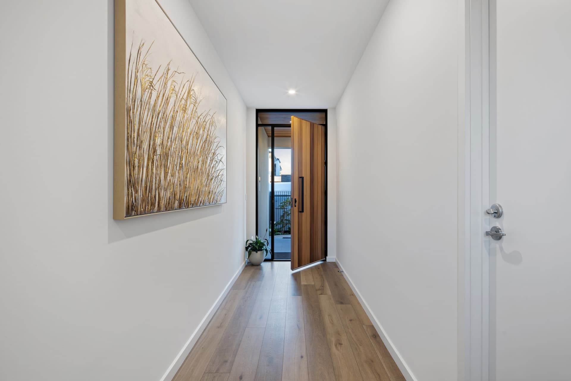 2 Stanhope Street, West Beach - Thumbnail 3
