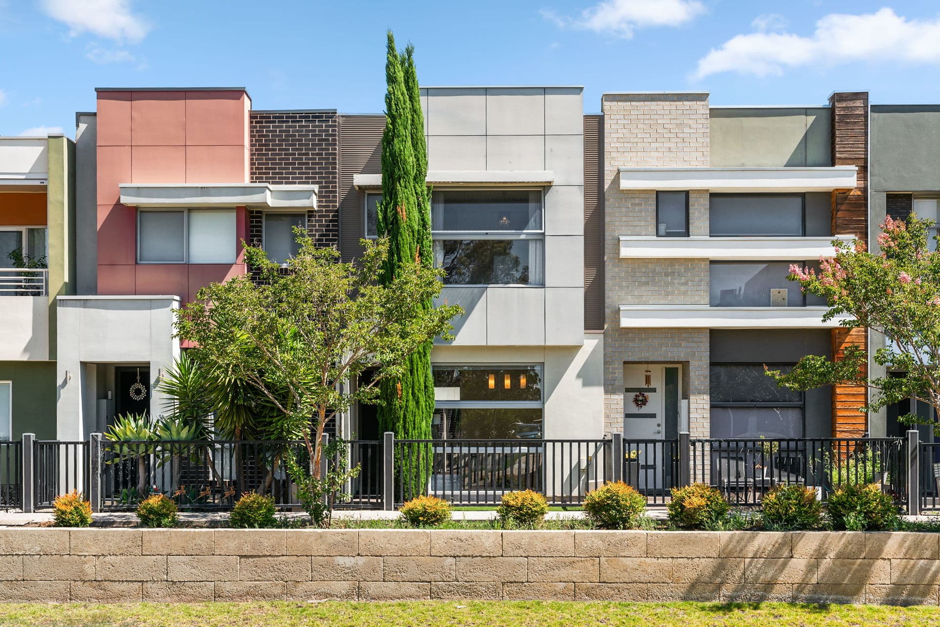 32 Parna Lane, Lightsview - Image 1