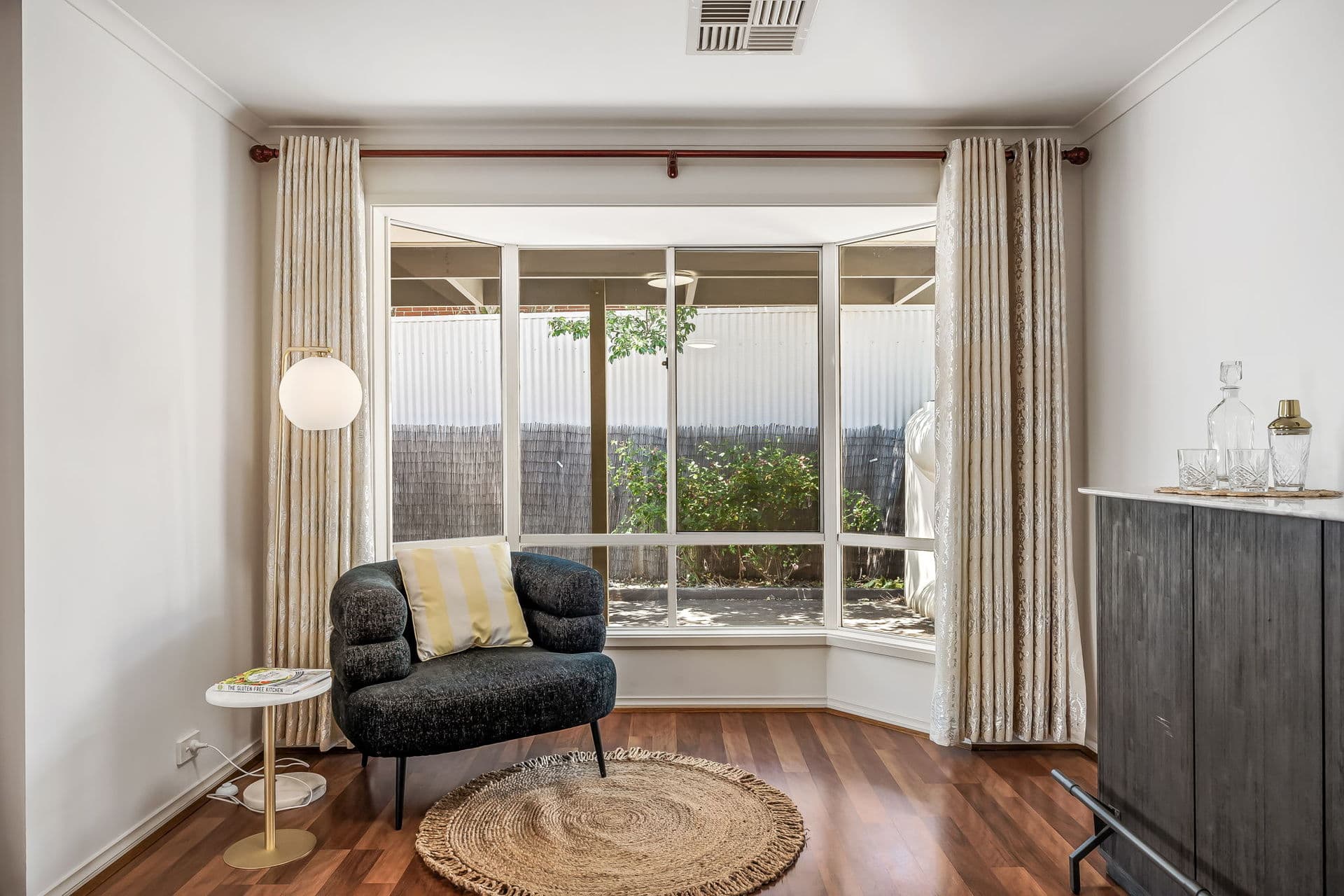 27A Raggatt Crescent, Mitchell Park - Thumbnail 6